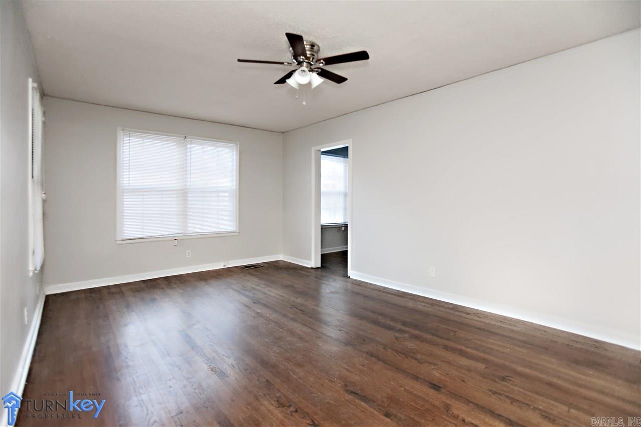 OAK FOREST - Residential Lease