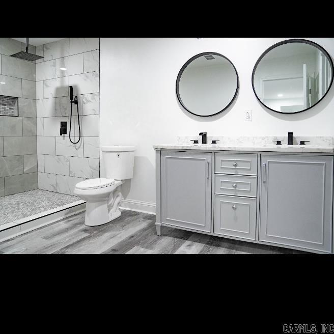 HOLLYWOOD HEIGHTS - Residential