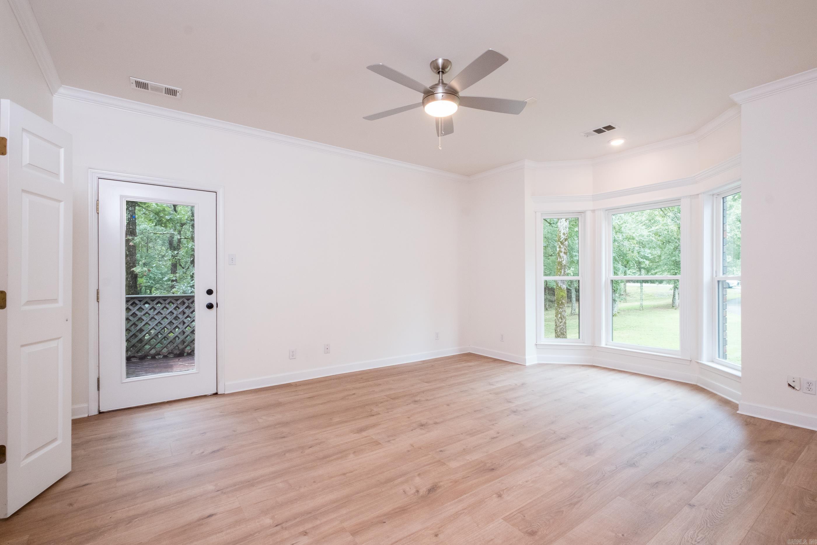 PINE VALLEY EST - Residential