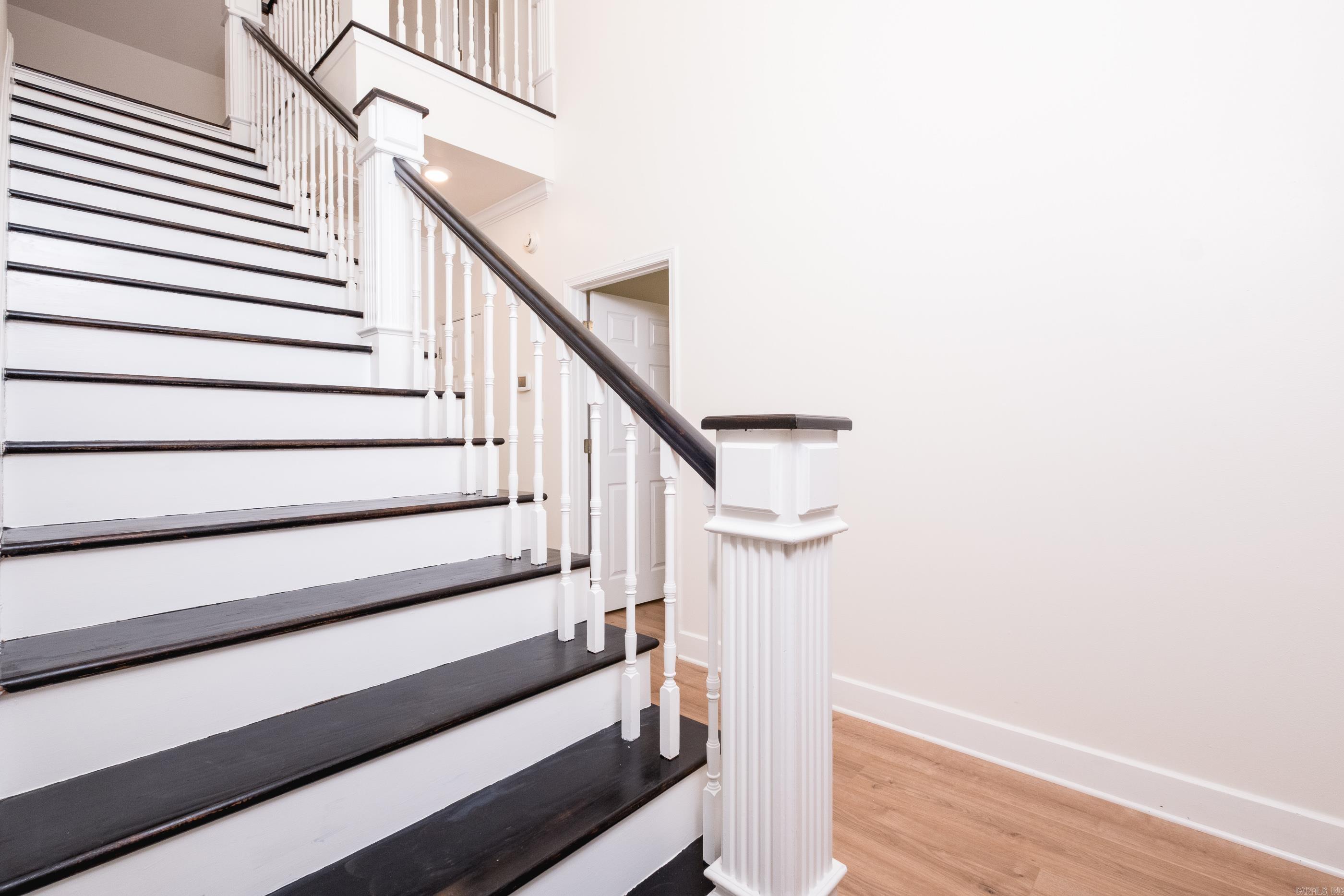 PINE VALLEY EST - Residential