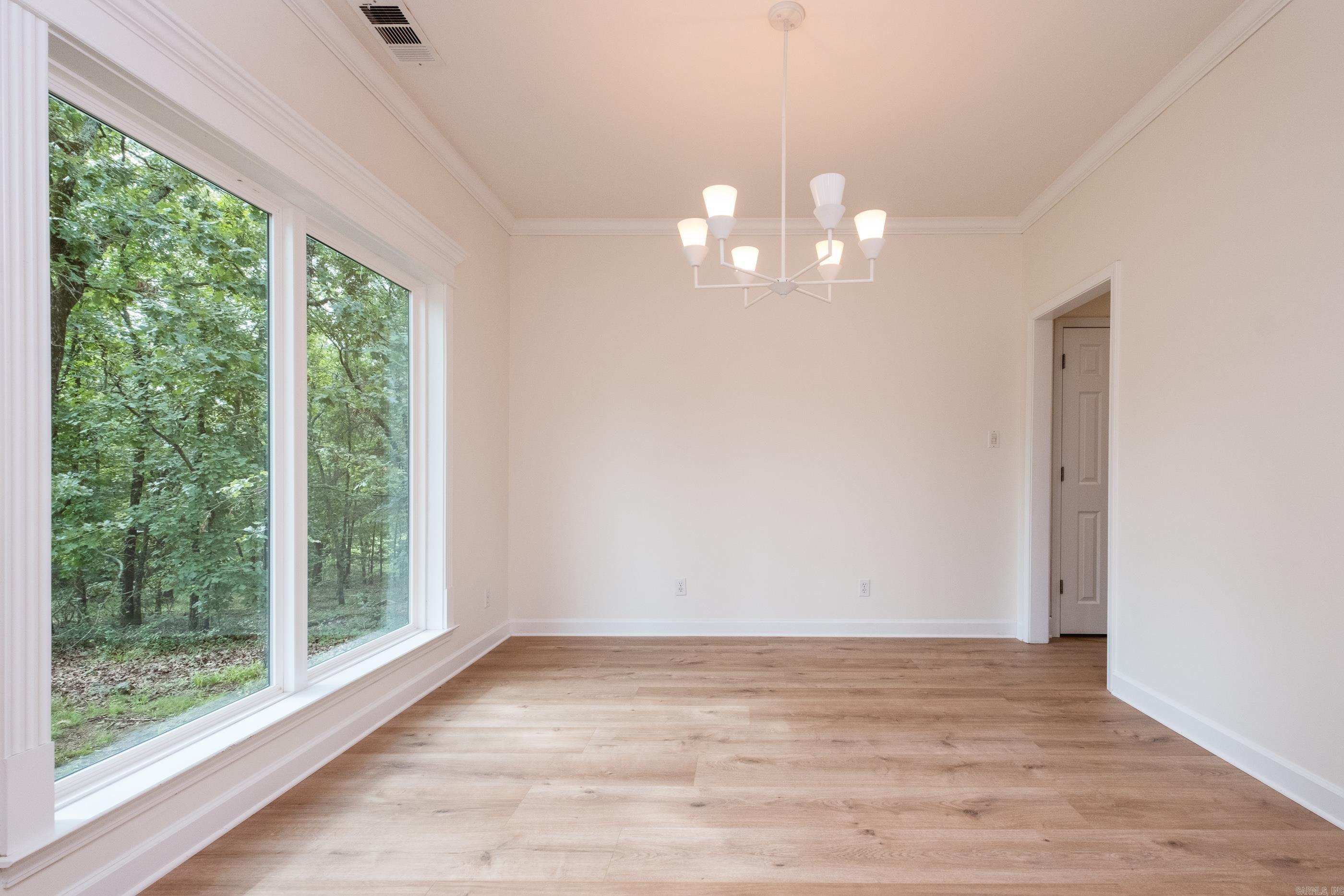 PINE VALLEY EST - Residential