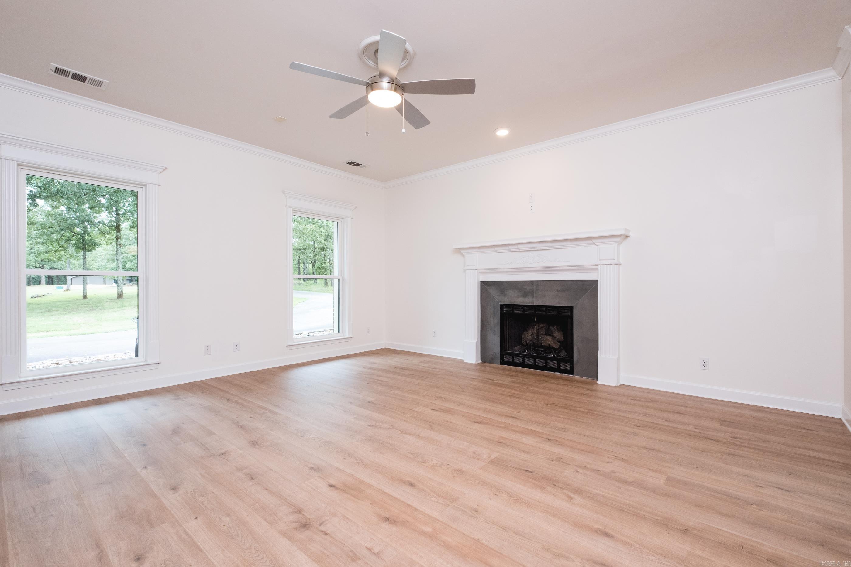 PINE VALLEY EST - Residential