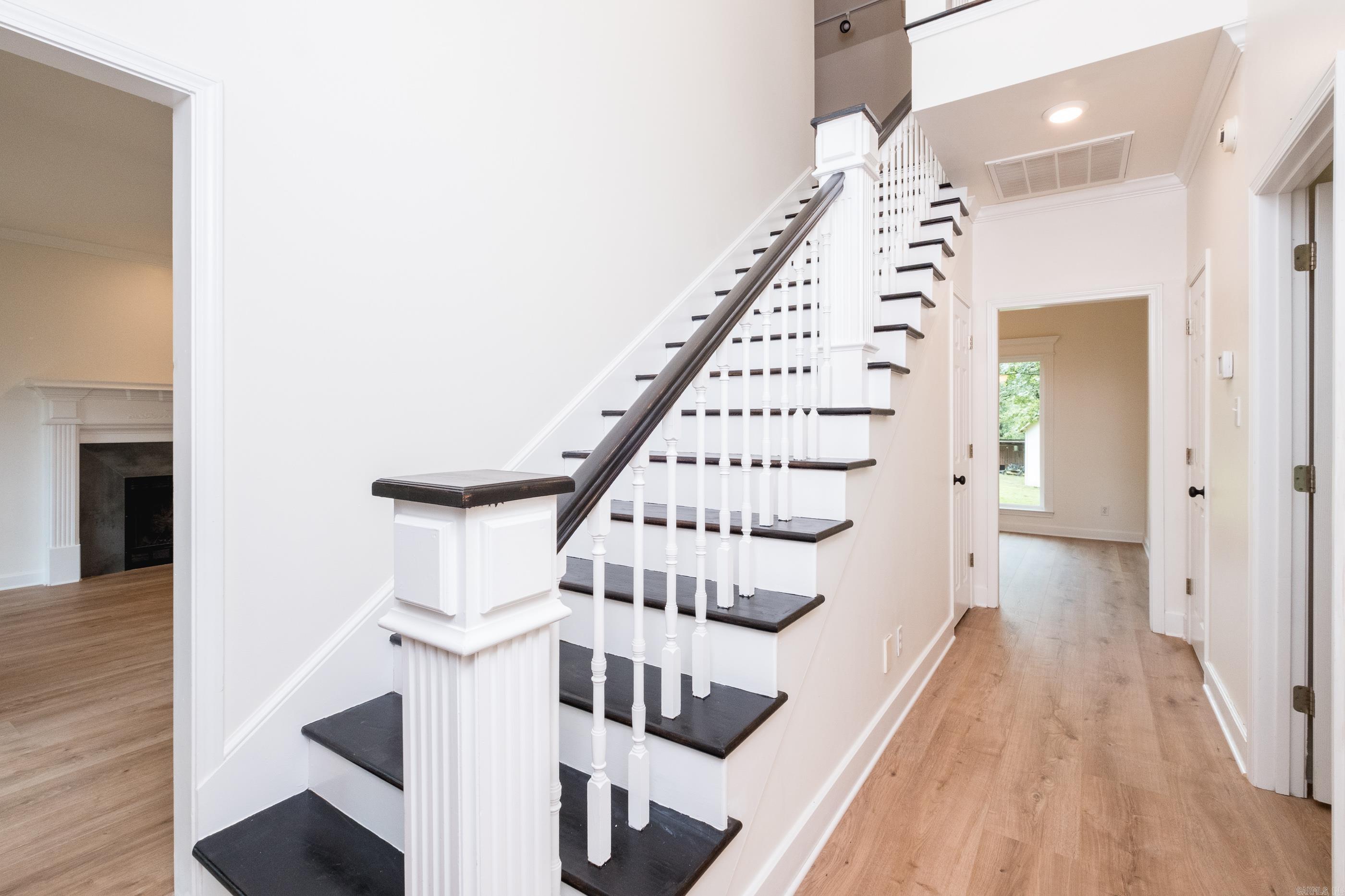 PINE VALLEY EST - Residential