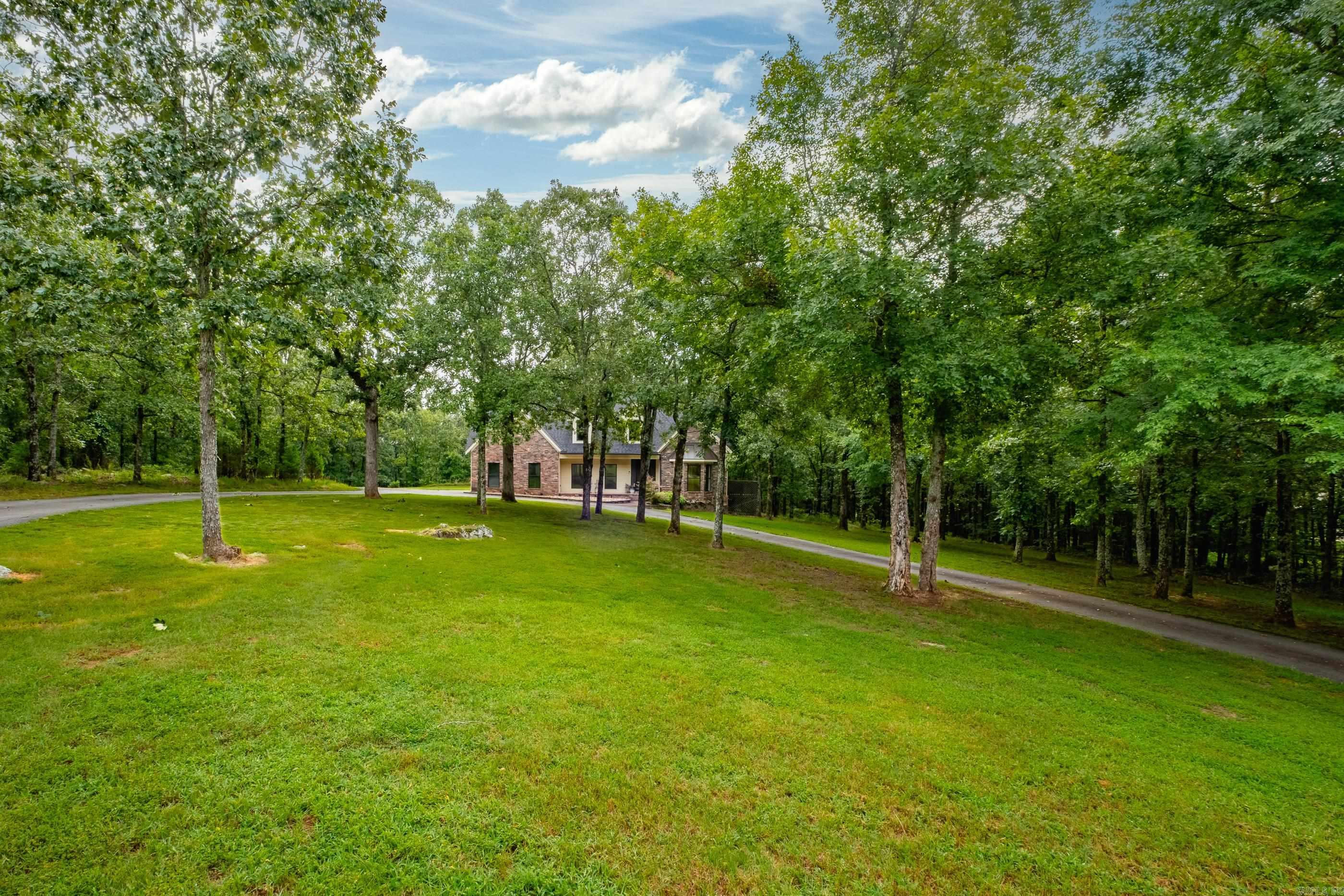 PINE VALLEY EST - Residential