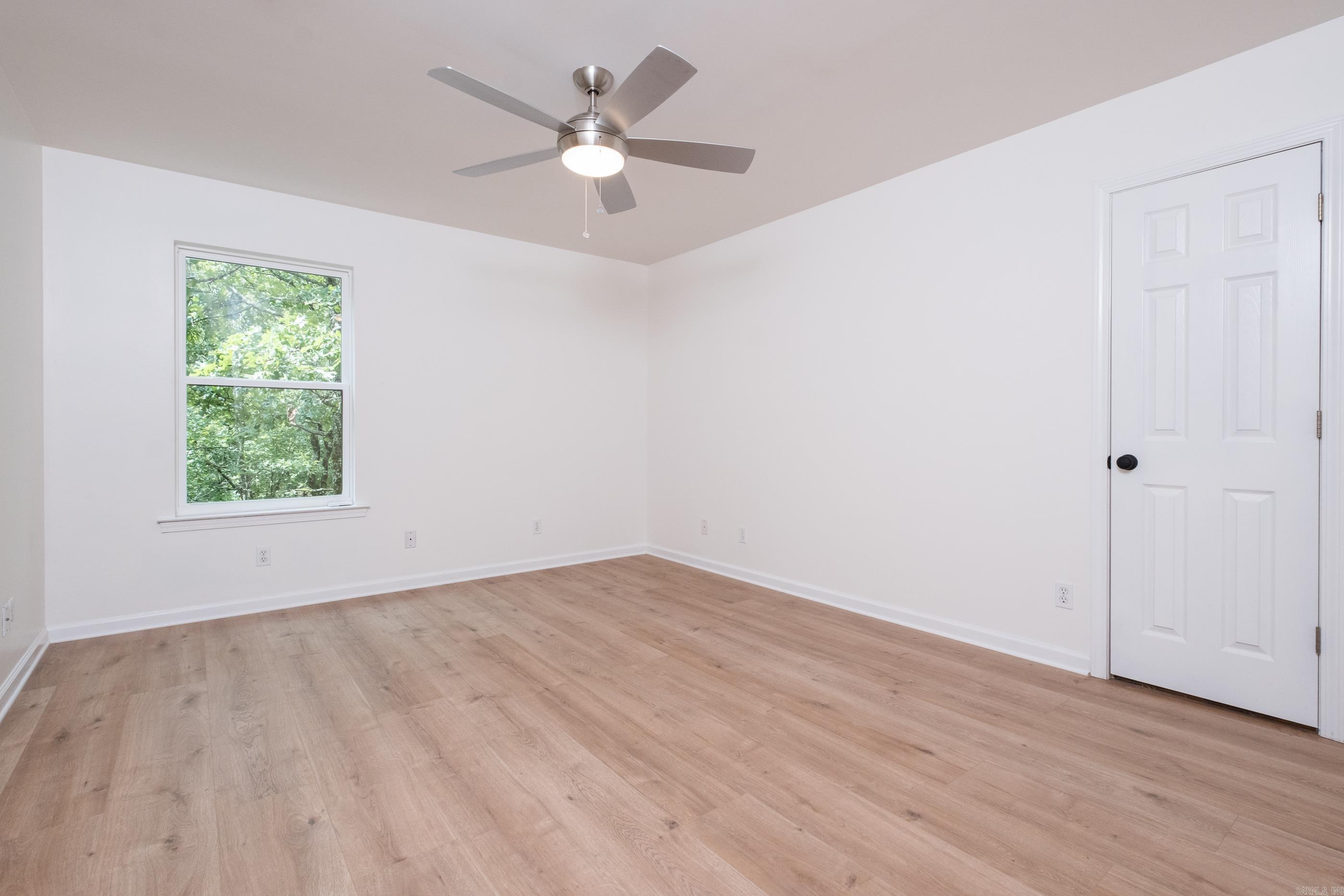 PINE VALLEY EST - Residential