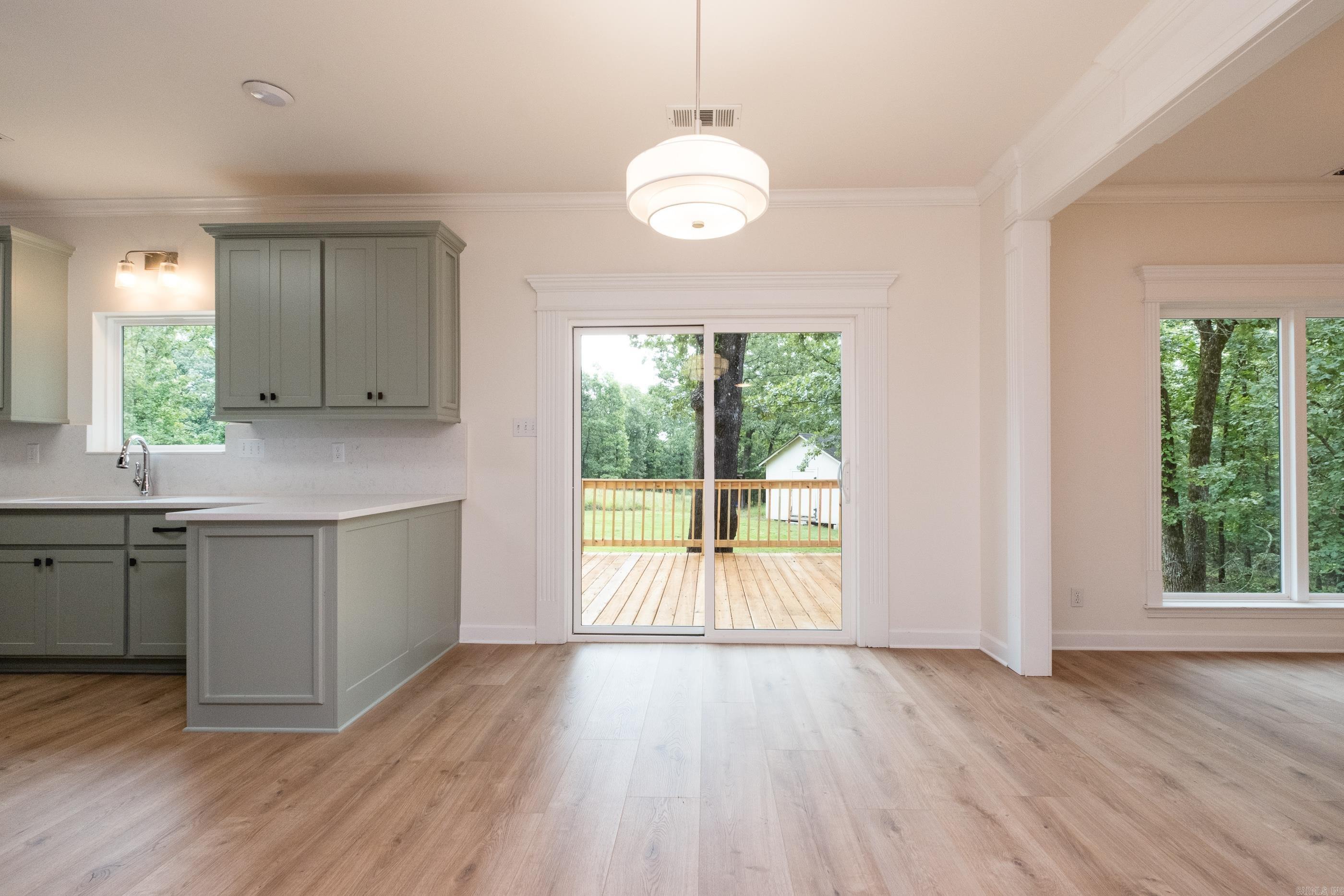 PINE VALLEY EST - Residential