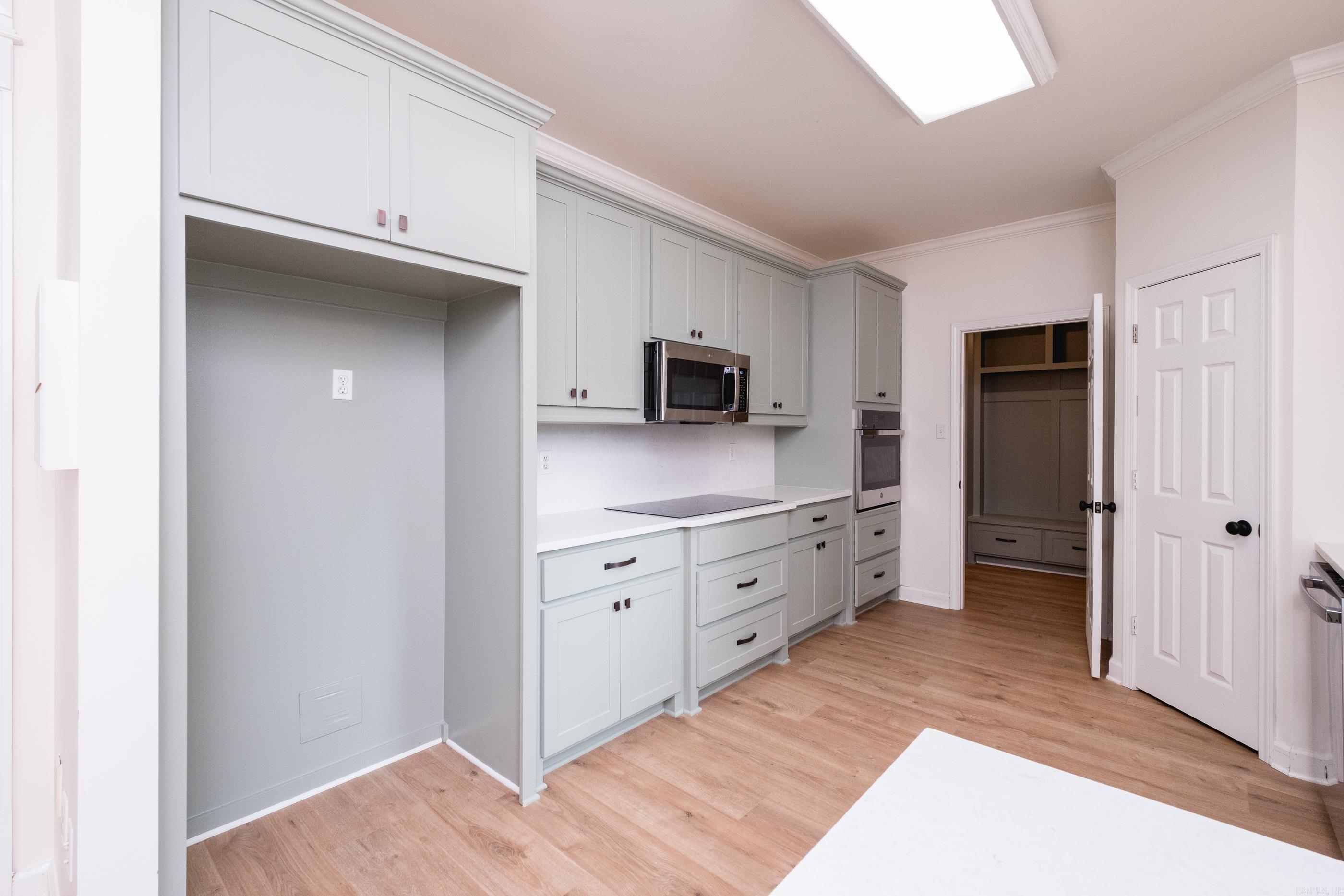 PINE VALLEY EST - Residential