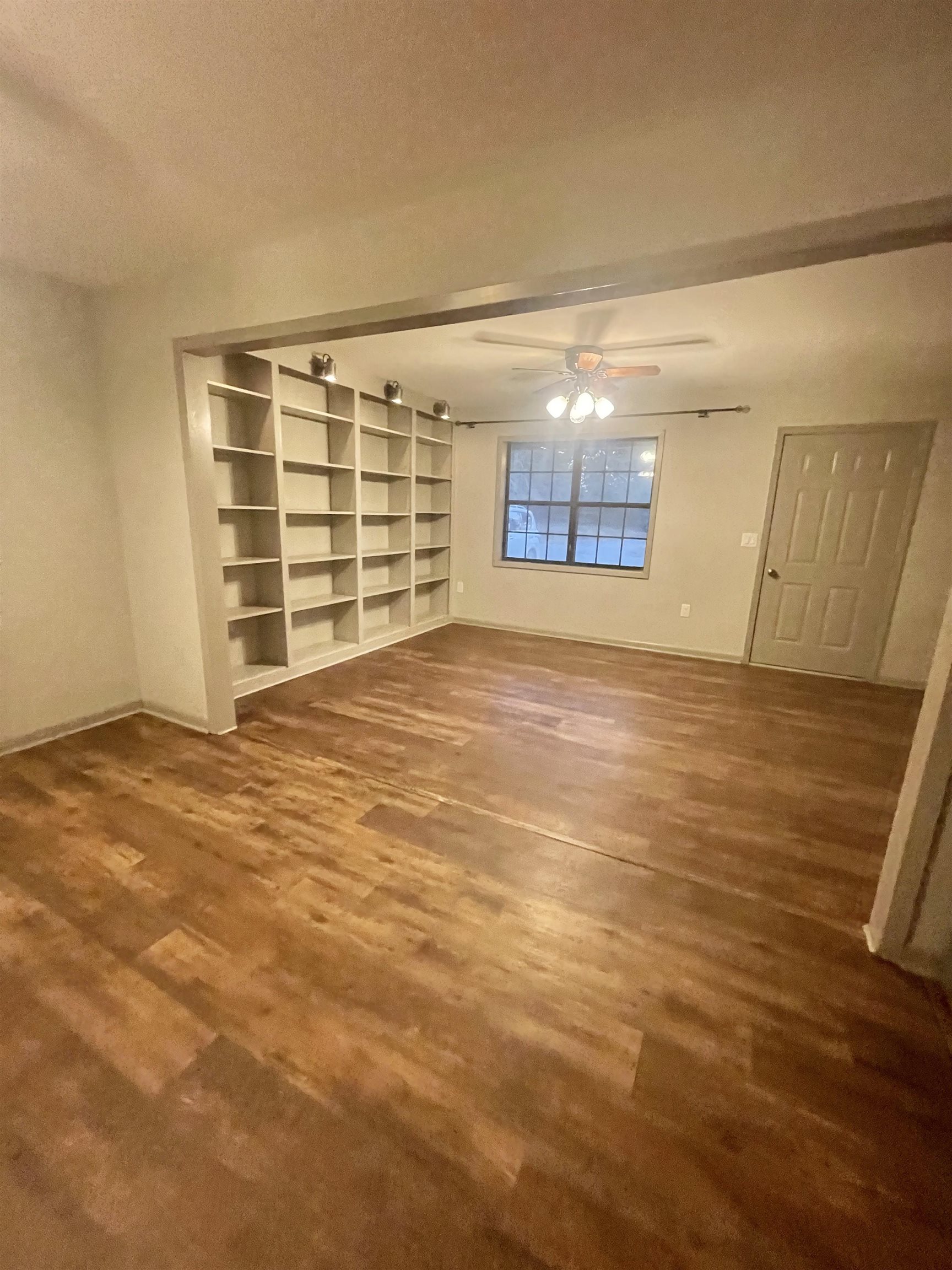 DICKSON - Residential