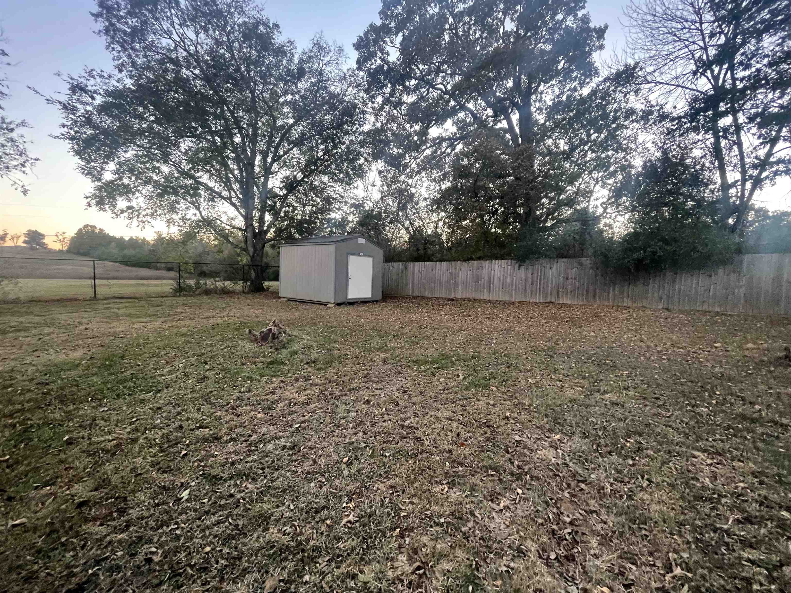 DICKSON - Residential