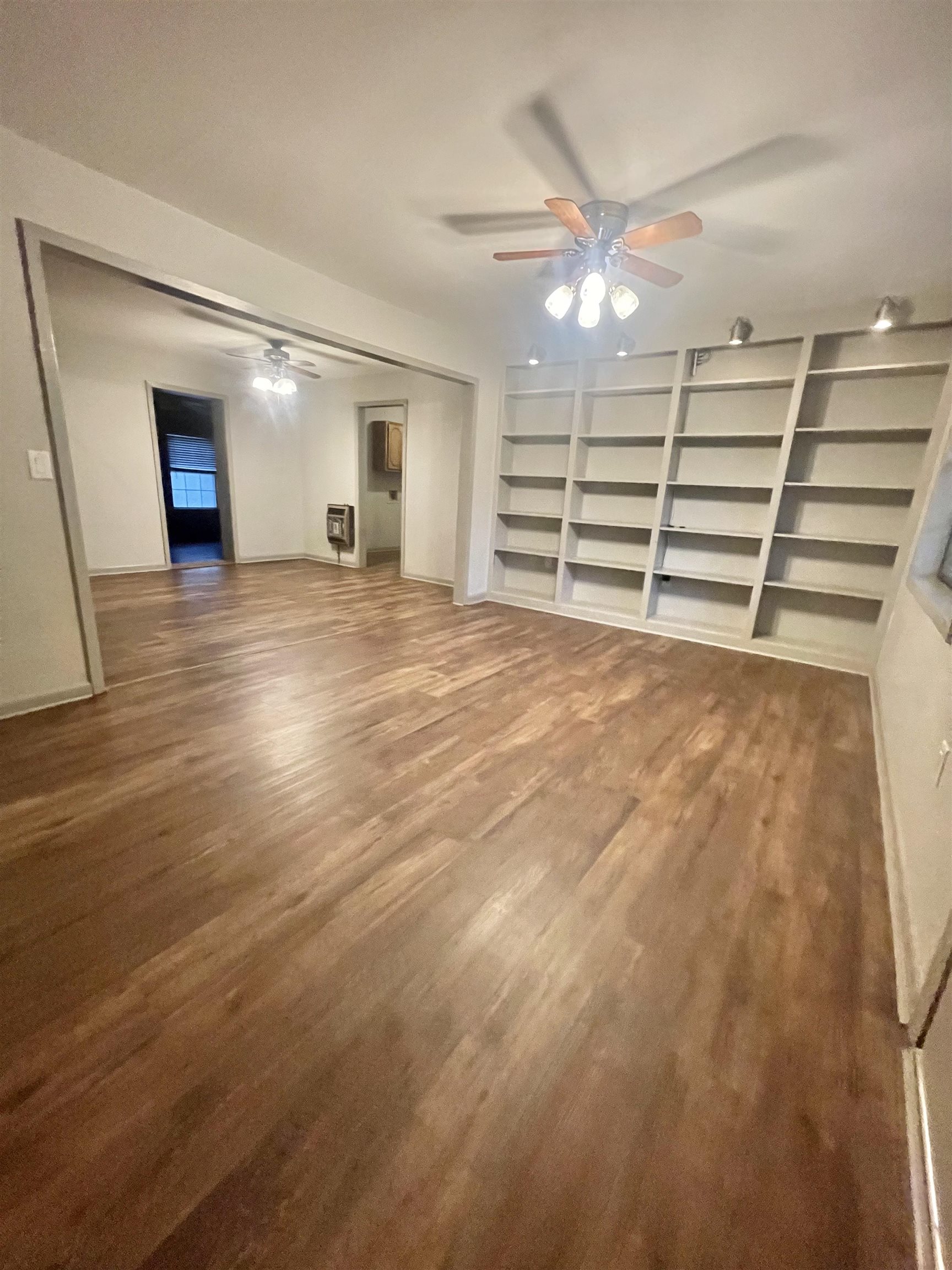 DICKSON - Residential