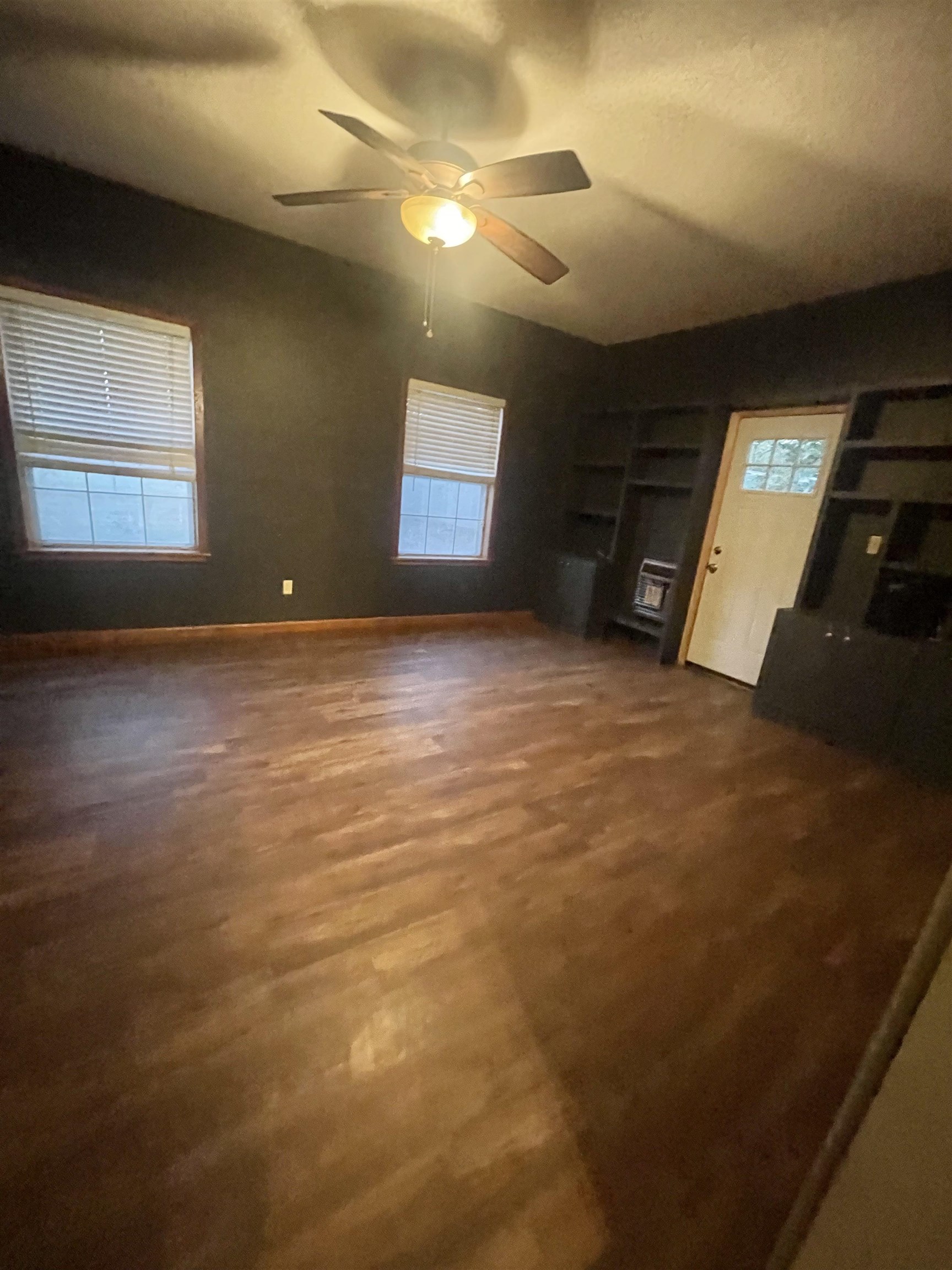 DICKSON - Residential