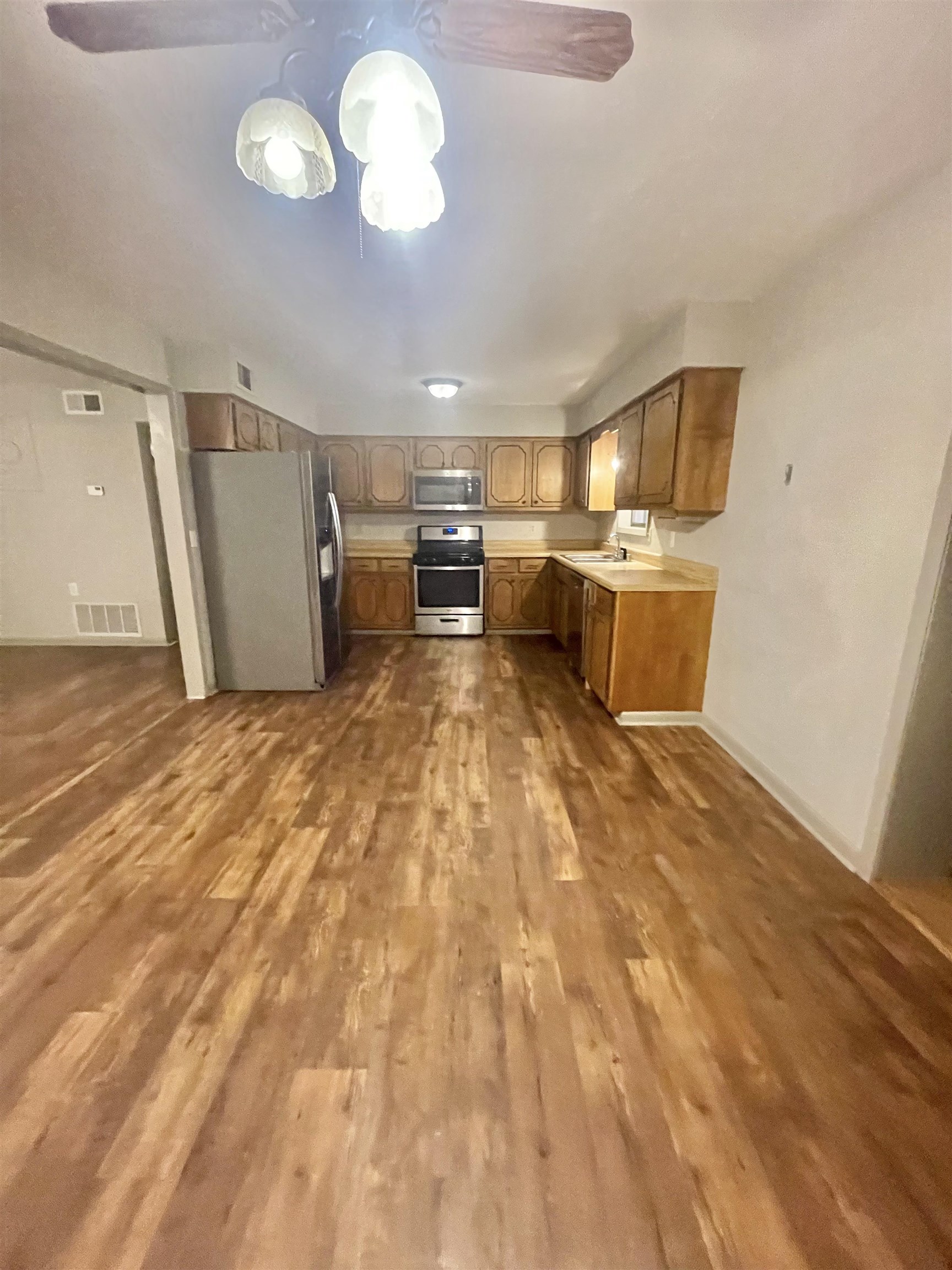 DICKSON - Residential