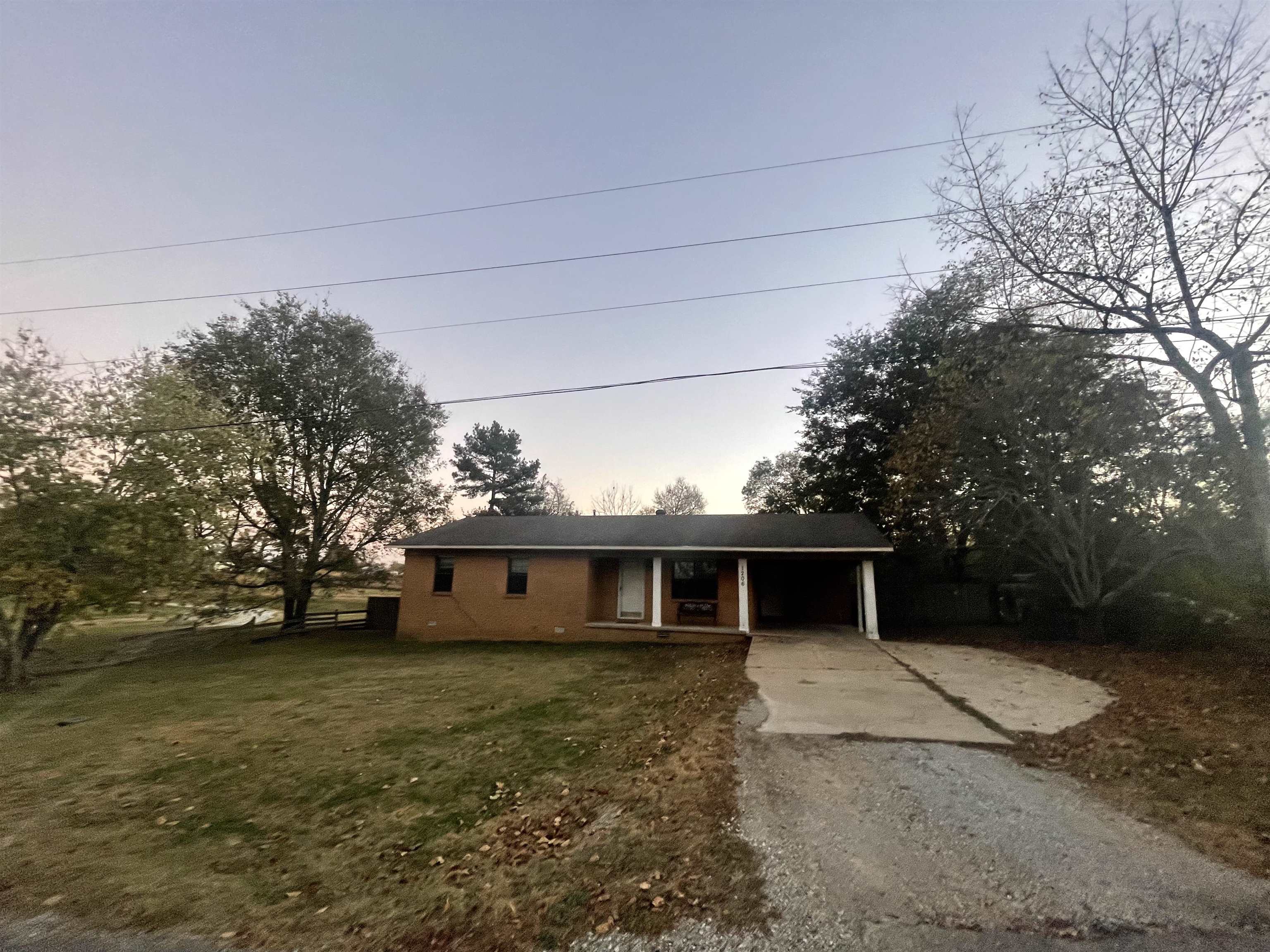 DICKSON - Residential