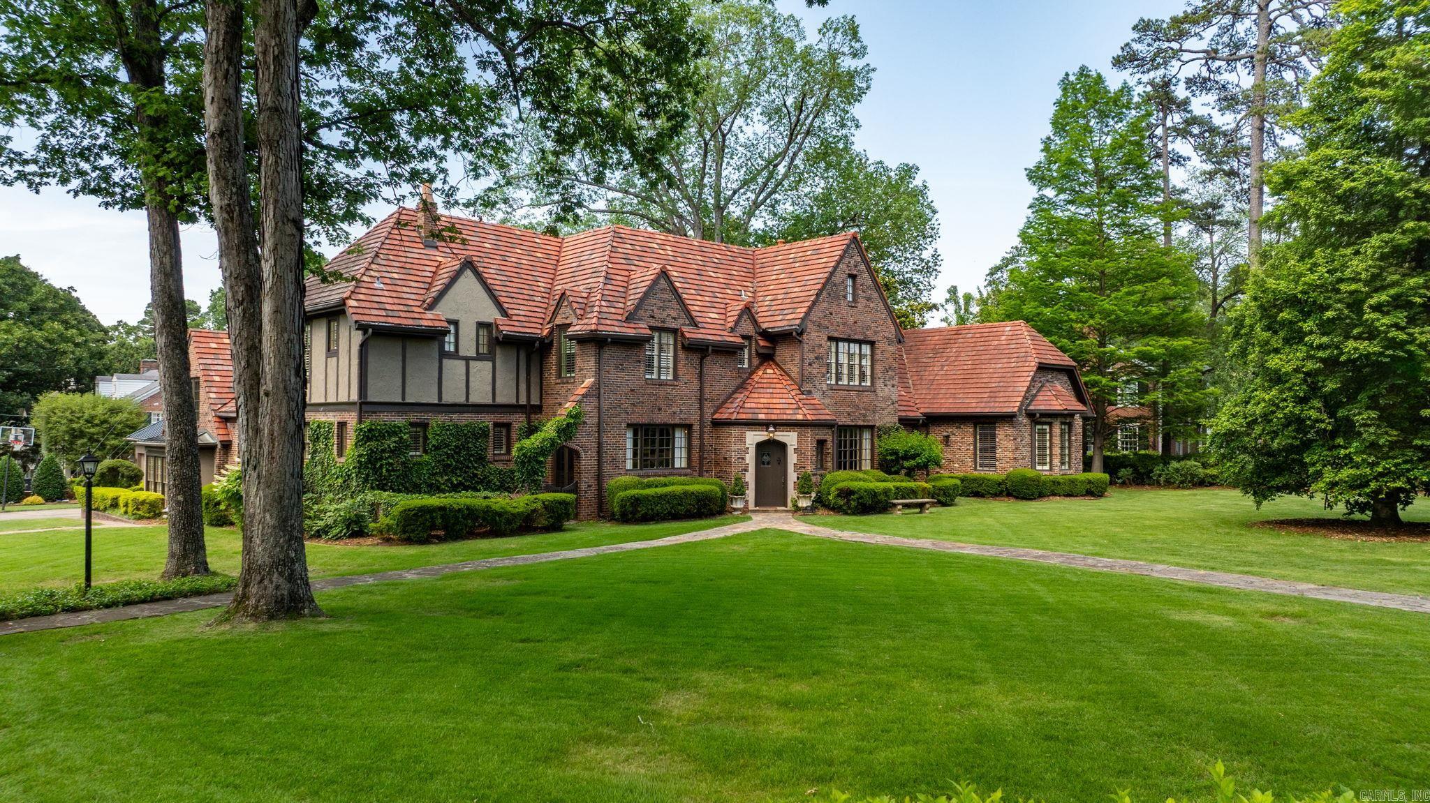 EDGEHILL - Residential