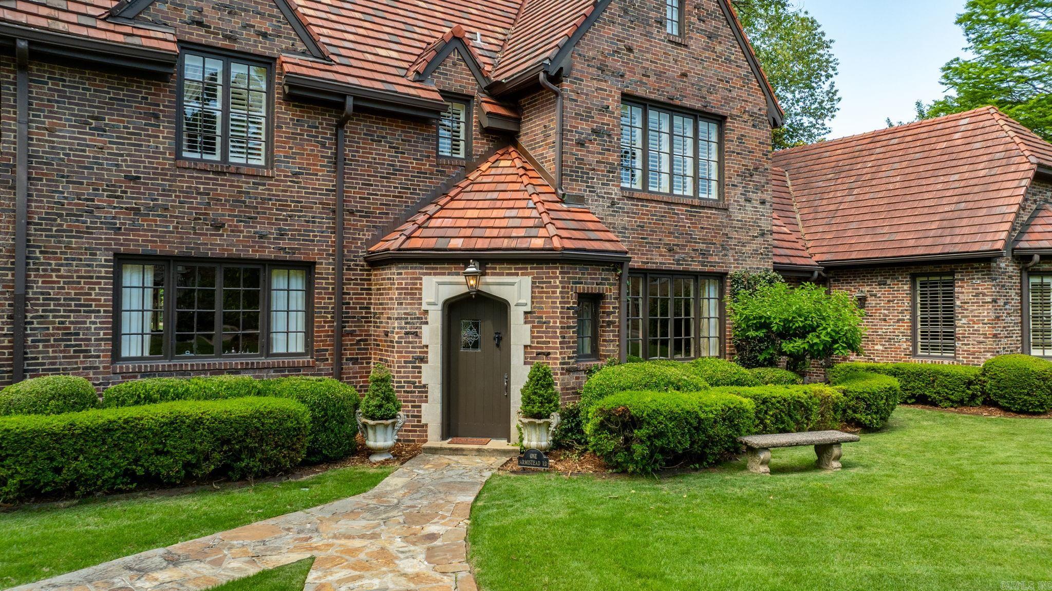 EDGEHILL - Residential