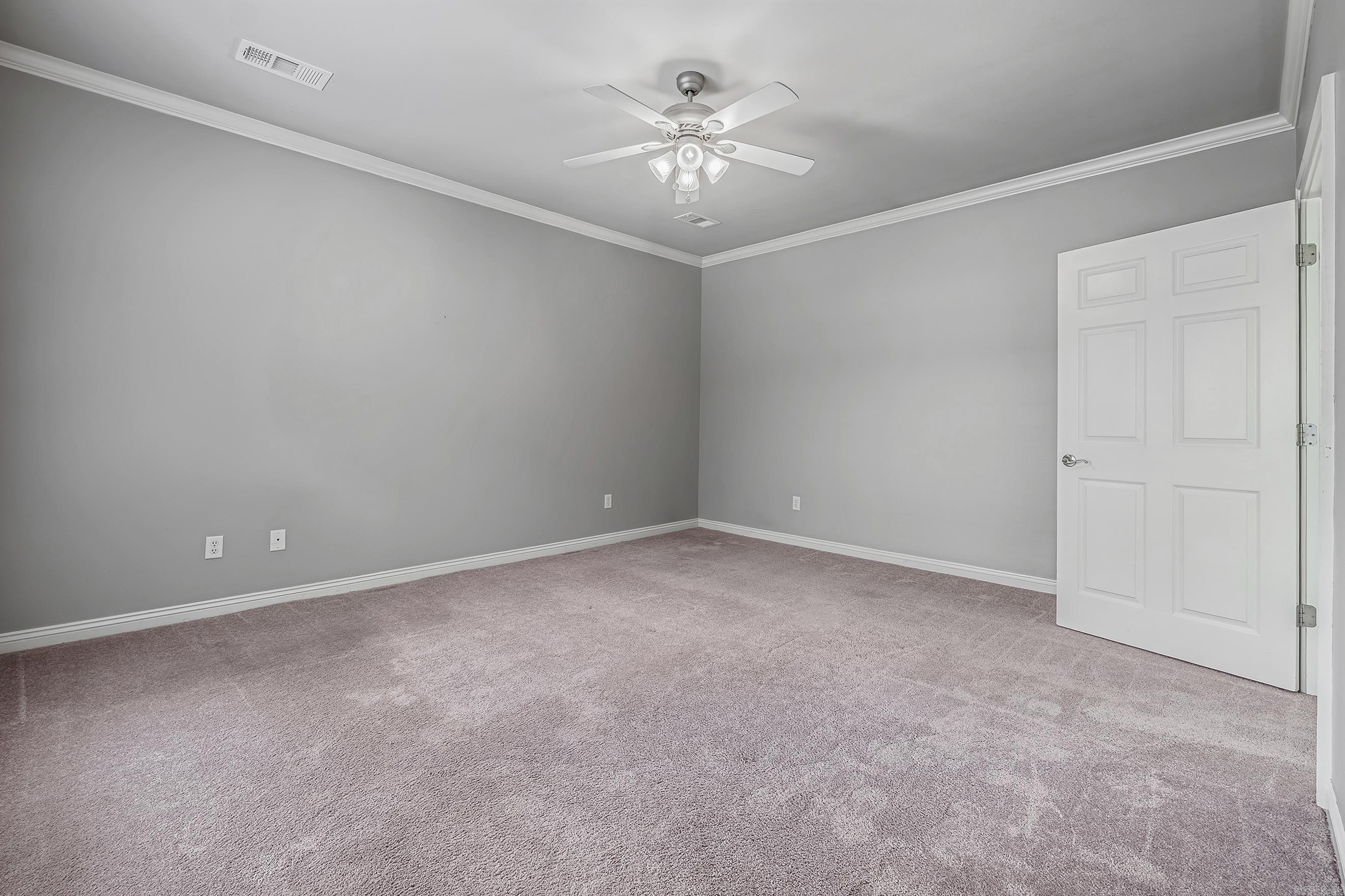 ROYAL OAKS - Residential