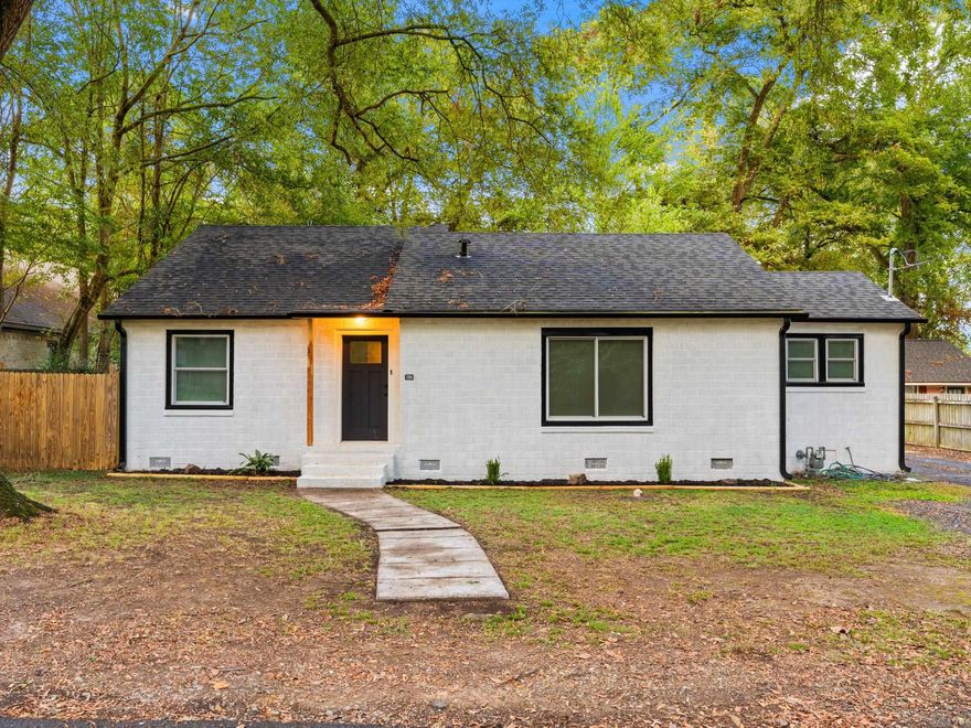 Completely remodeled and move-in ready! This beautiful 3-bedroom, 1-bath home is conveniently near ASU-Beebe and in the Beebe School District has been updated from top to bottom. Updates include new exterior and interior doors, new windows, fresh paint, all new flooring, new roof, HVAC unit (to be installed), and upgraded electrical panel with all new breakers. The kitchen features new quartz countertops and all new appliances, while the bathroom shines with a new tile shower surround and modern vanity. You’ll also find new light fixtures and ceiling fans, new trim and crown molding, and a brand-new shop/garage. The heated and cooled enclosed sunroom provides extra living space perfect for relaxing or entertaining. The third bedroom, while without a window, functions well as a bedroom, office, or bonus room. Sitting on a .27-acre fully fenced lot, this home combines modern comfort with small-town charm. Don’t miss your chance to see this beautifully updated home—schedule your showing today!