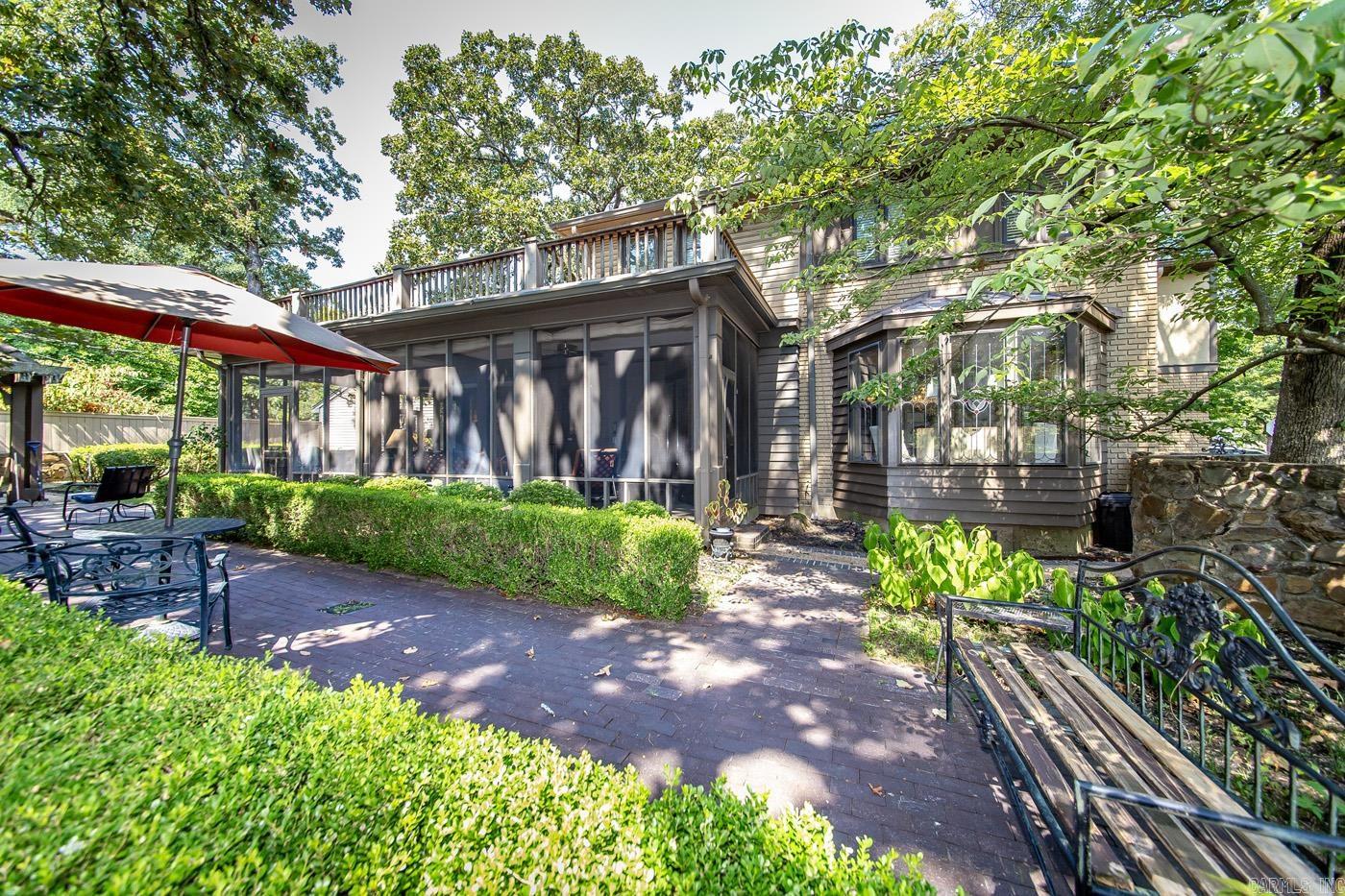 PROSPECT TERRACE - Residential