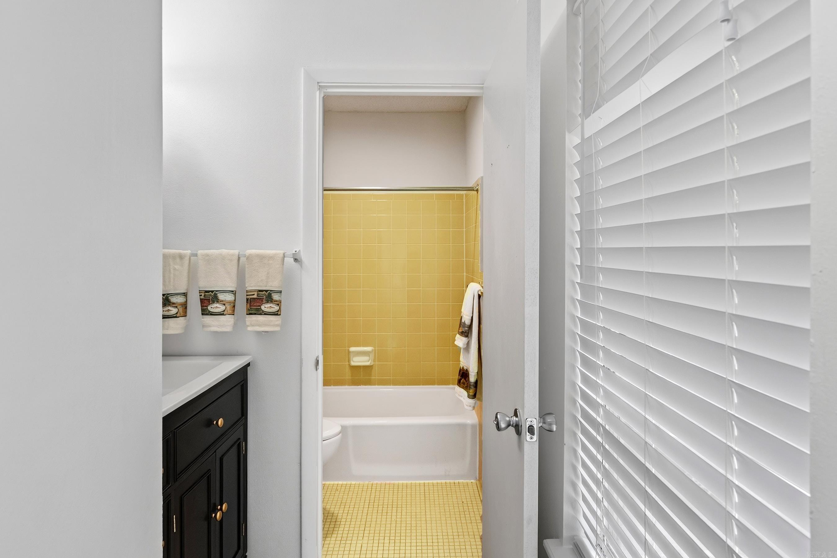 Desoto Courts Townhouse 1 - Residential