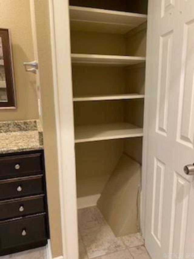 Plateau - Residential Lease