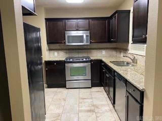 Plateau - Residential Lease