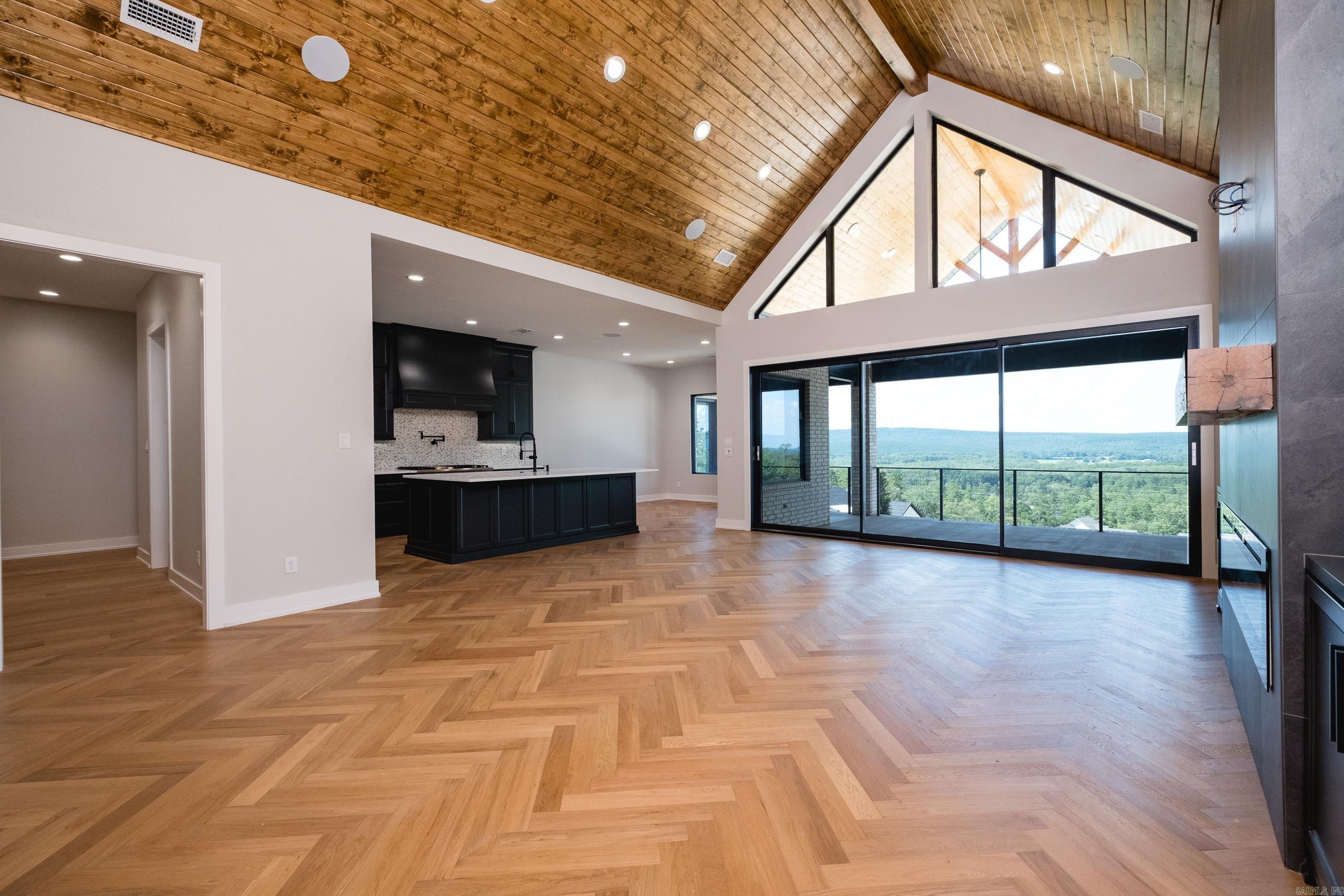 WATERVIEW ESTATES - Residential