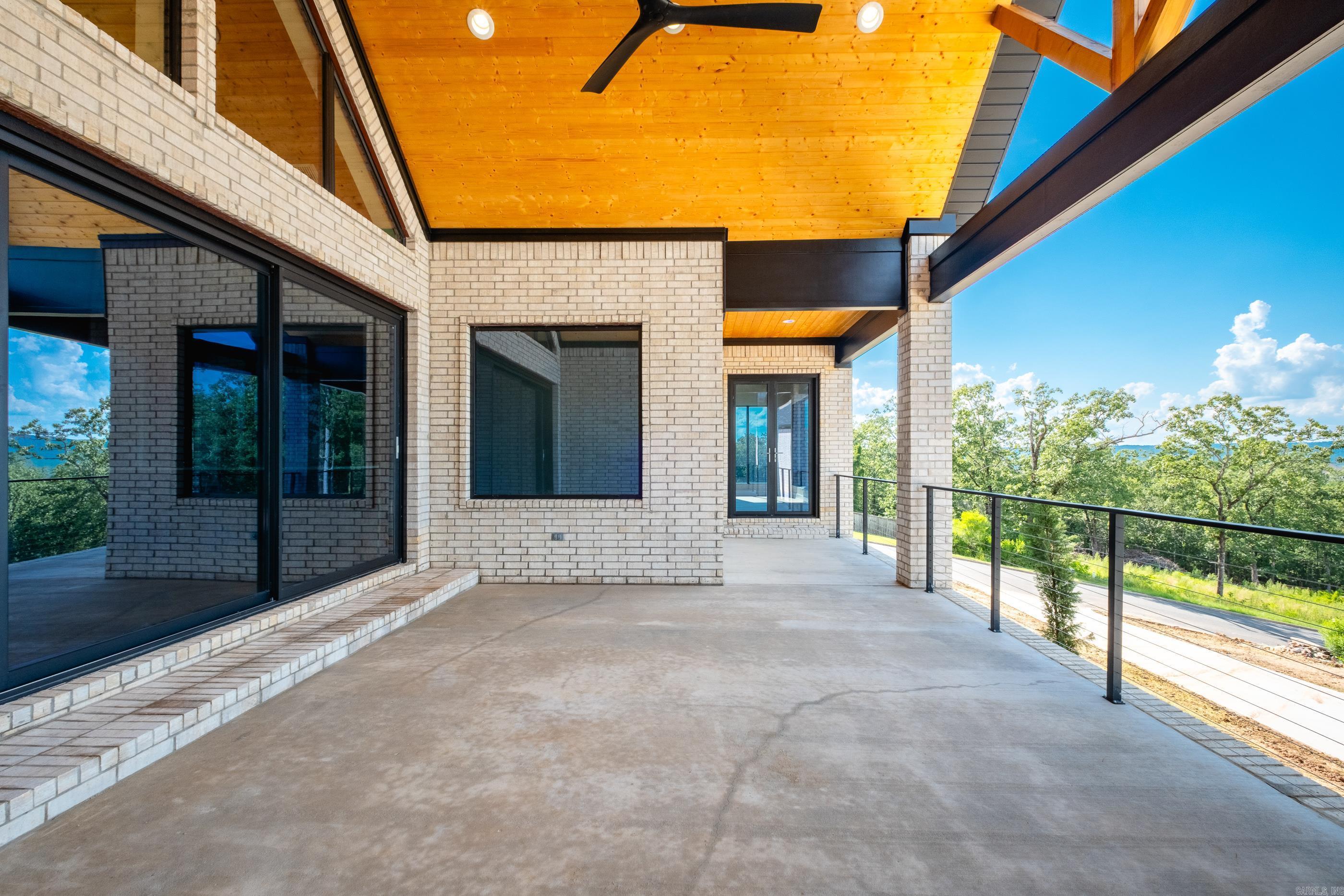 WATERVIEW ESTATES - Residential