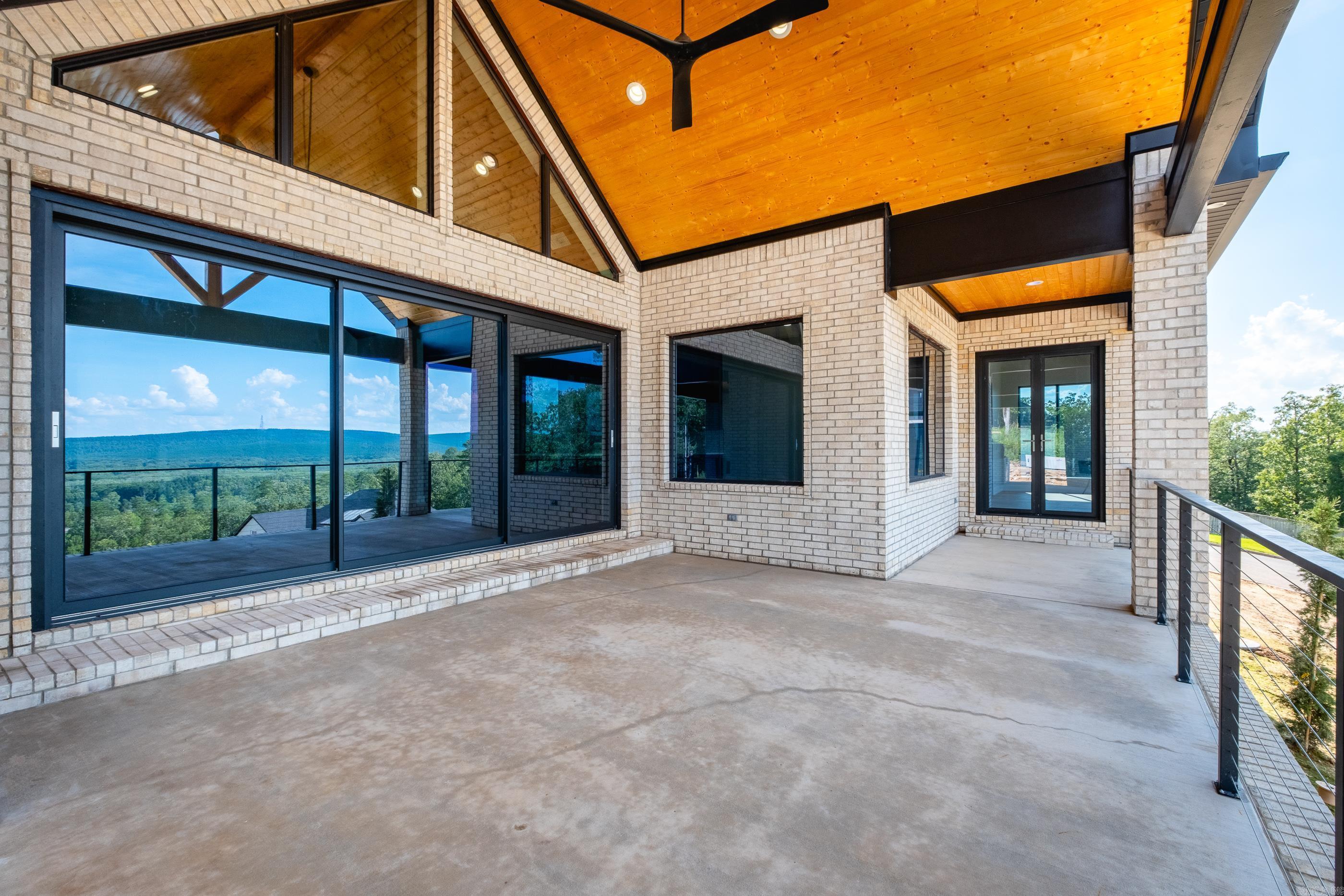 WATERVIEW ESTATES - Residential