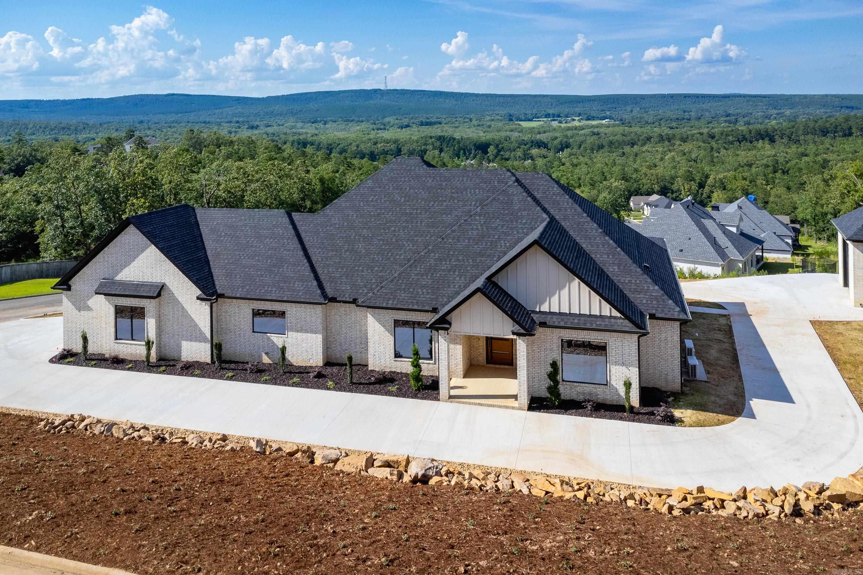 WATERVIEW ESTATES - Residential