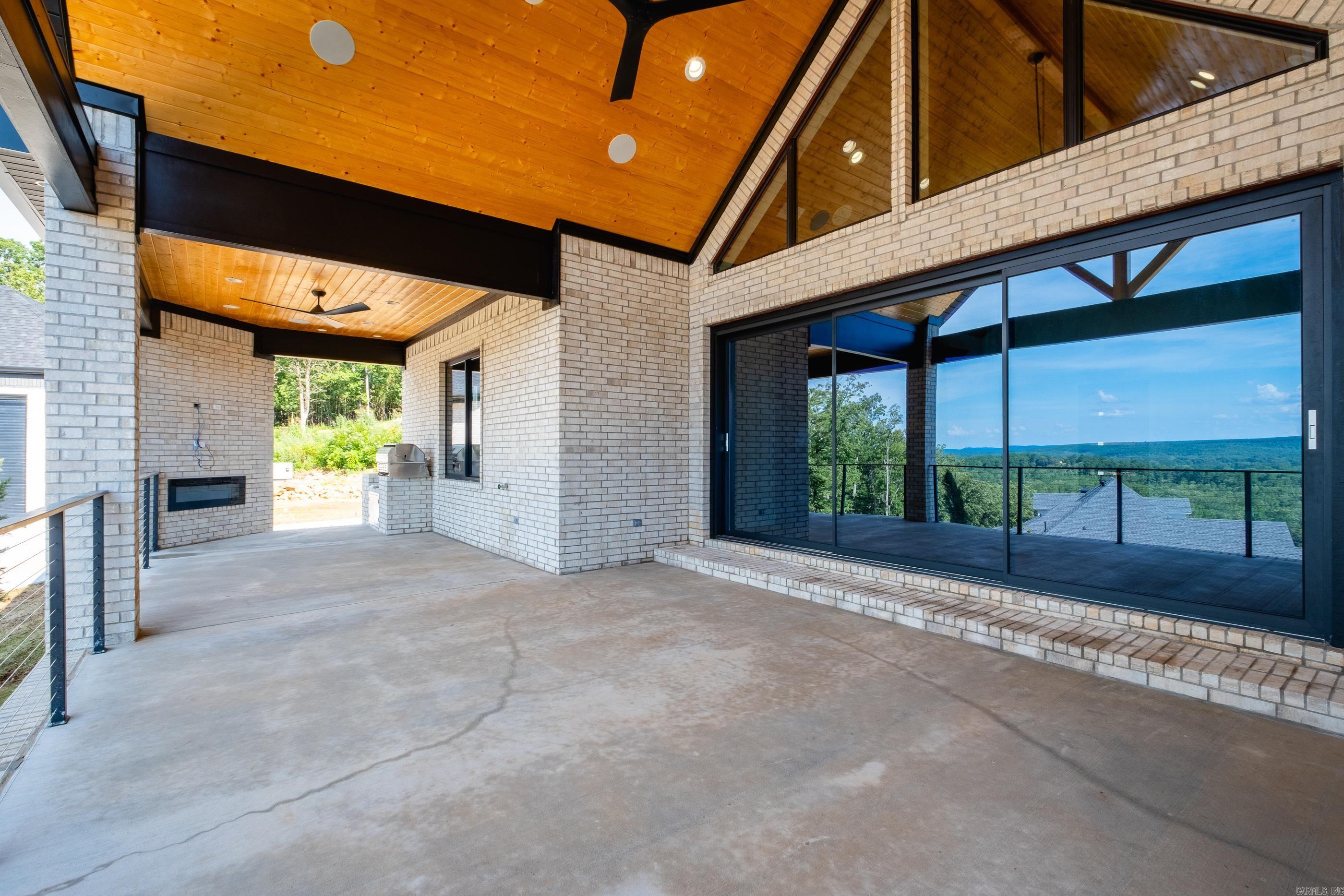 WATERVIEW ESTATES - Residential