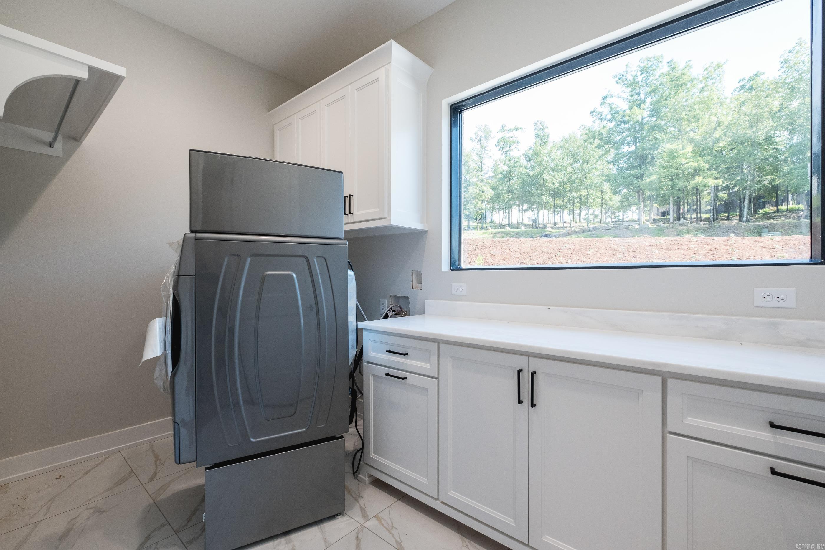 WATERVIEW ESTATES - Residential