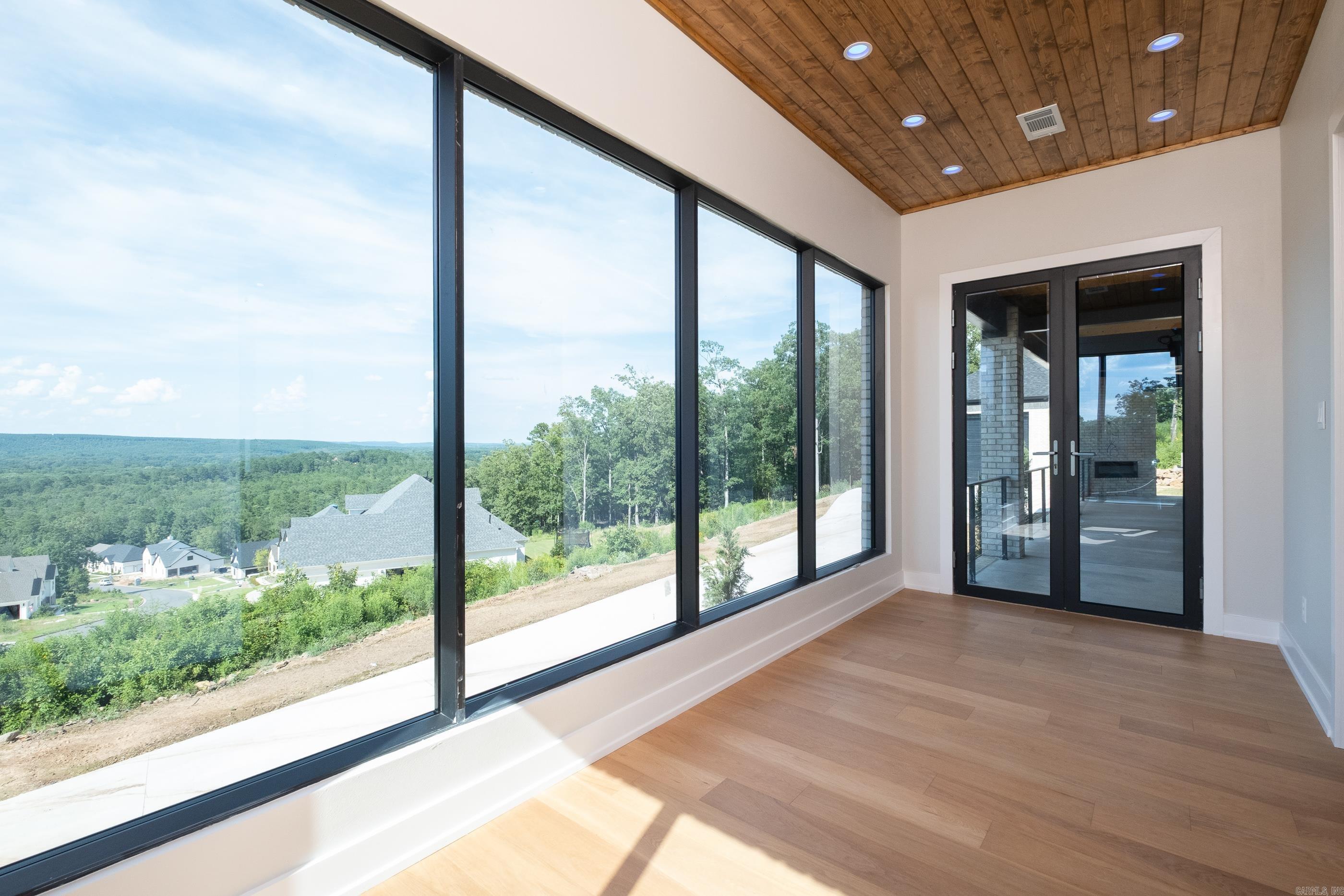 WATERVIEW ESTATES - Residential