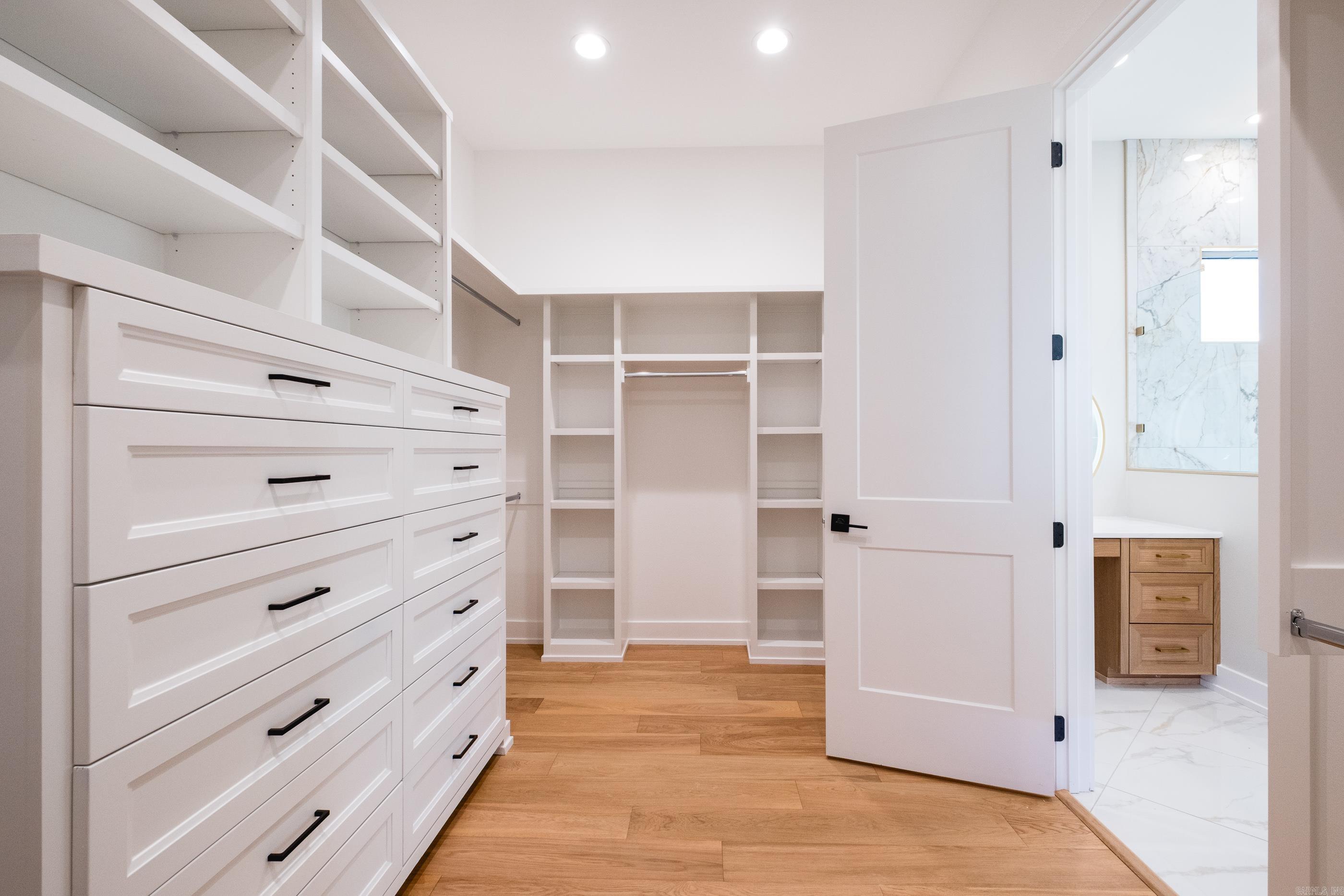 WATERVIEW ESTATES - Residential