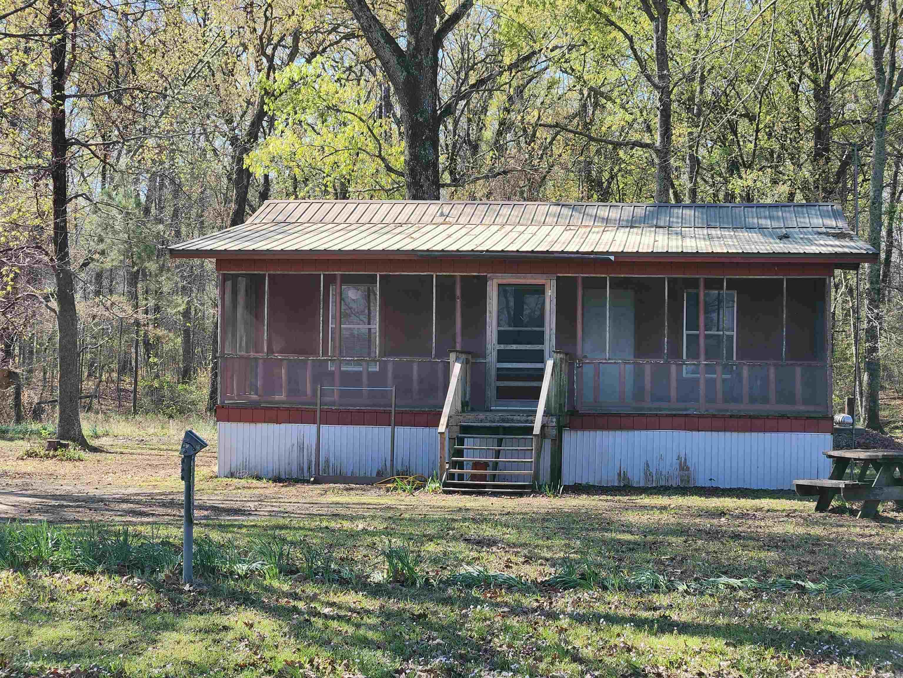 Metes & Bounds - Residential