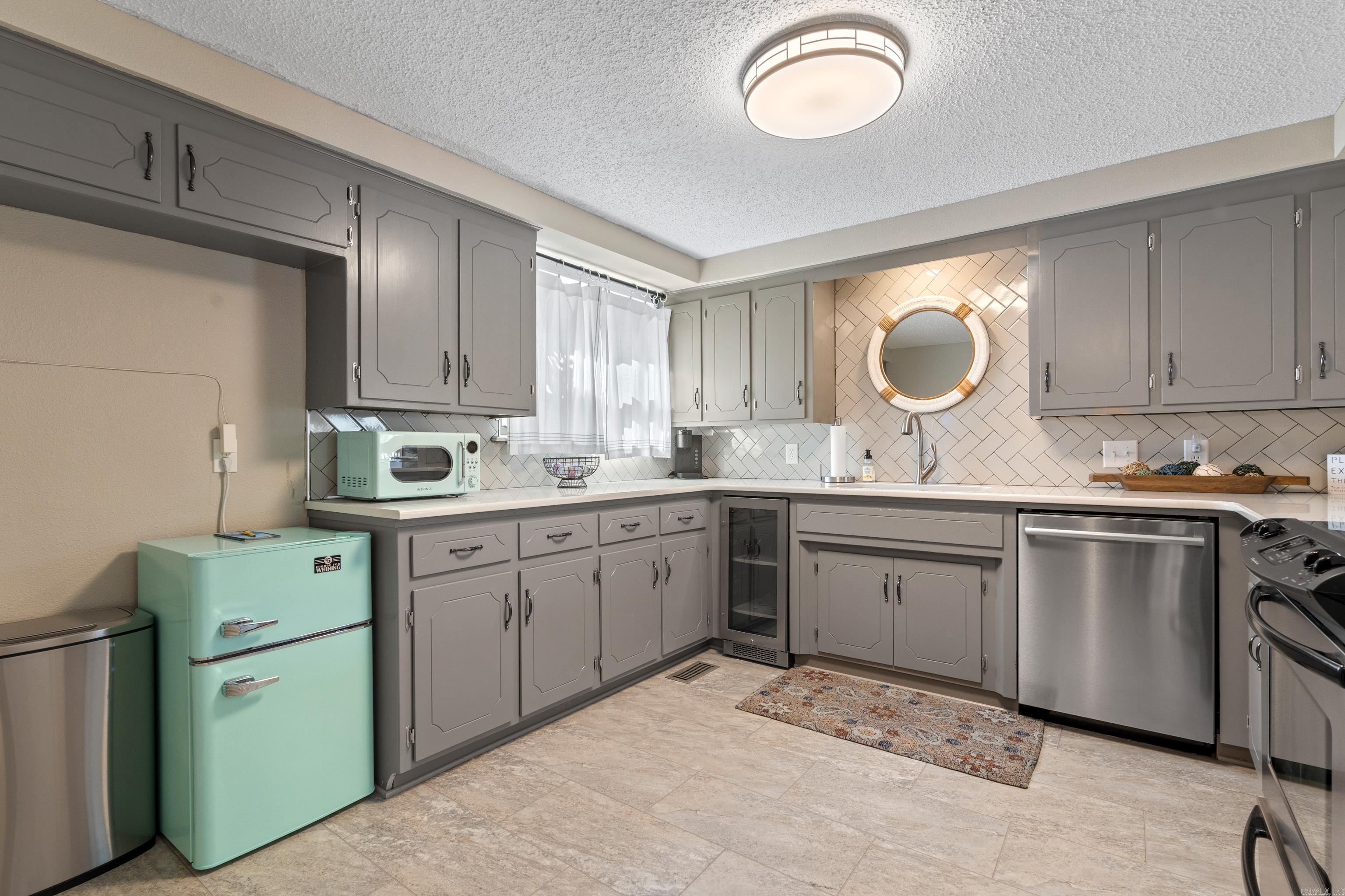 EASTVIEW HPR - Residential