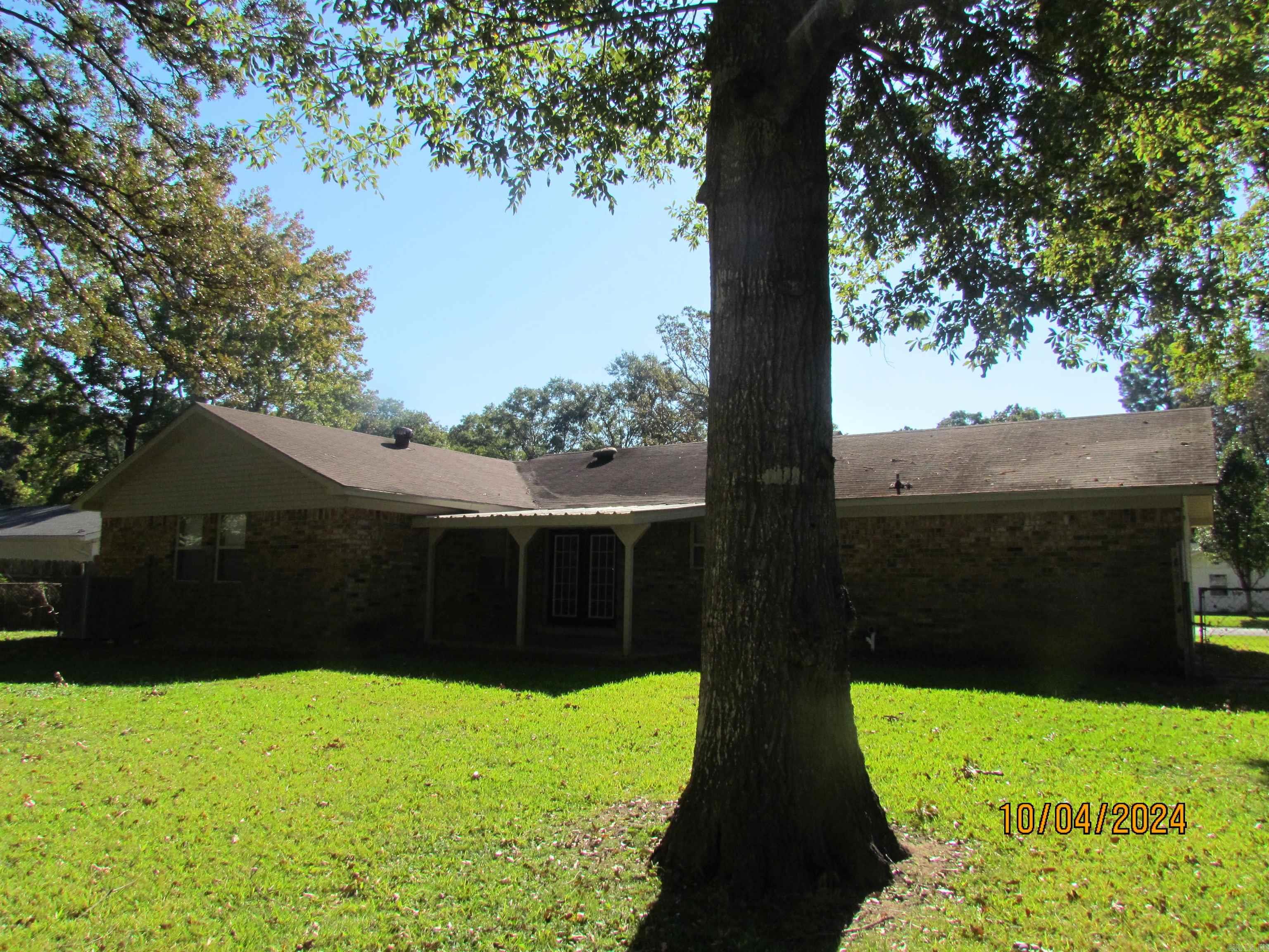 DOGWOOD PARK - Residential