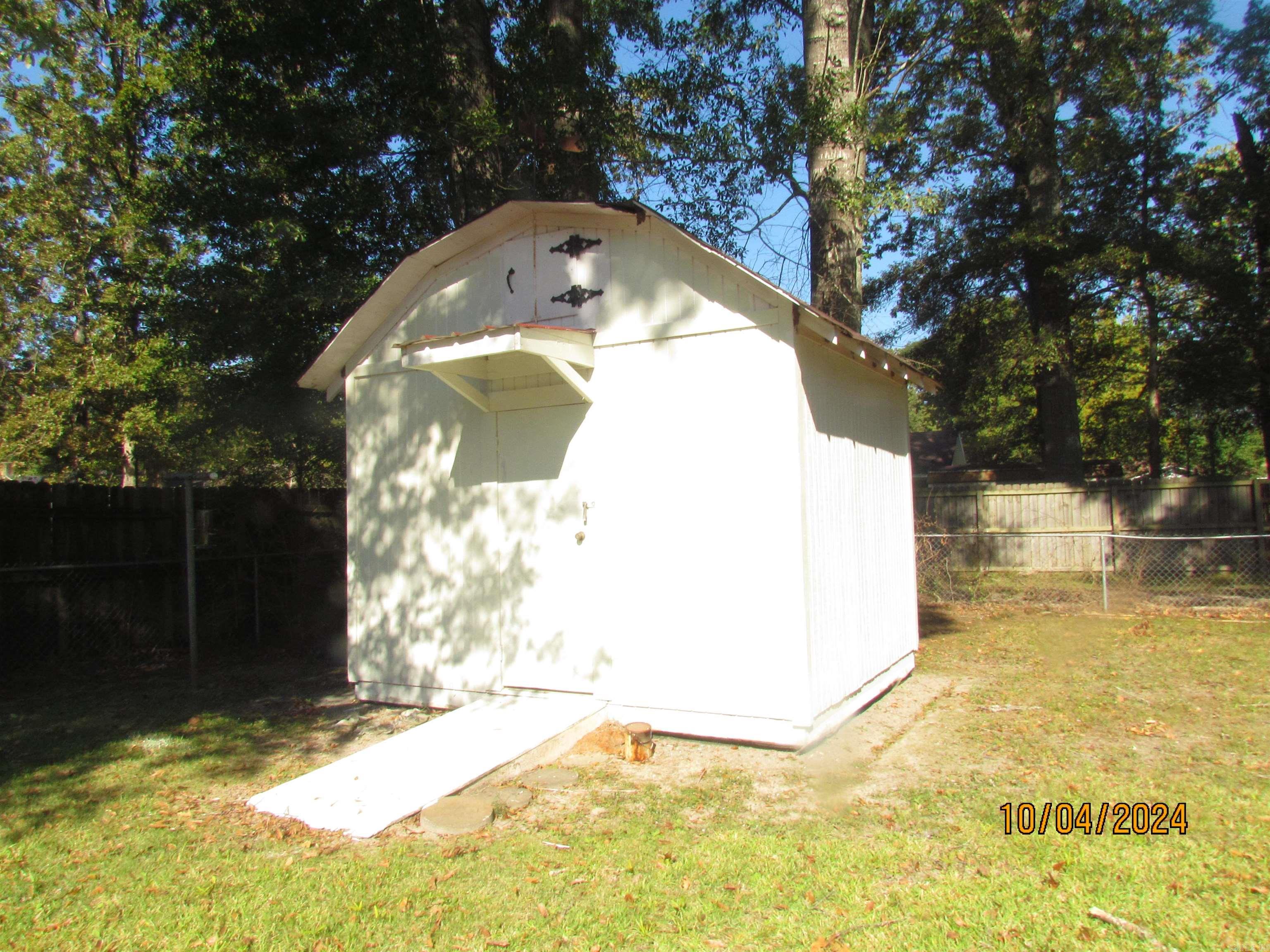 DOGWOOD PARK - Residential