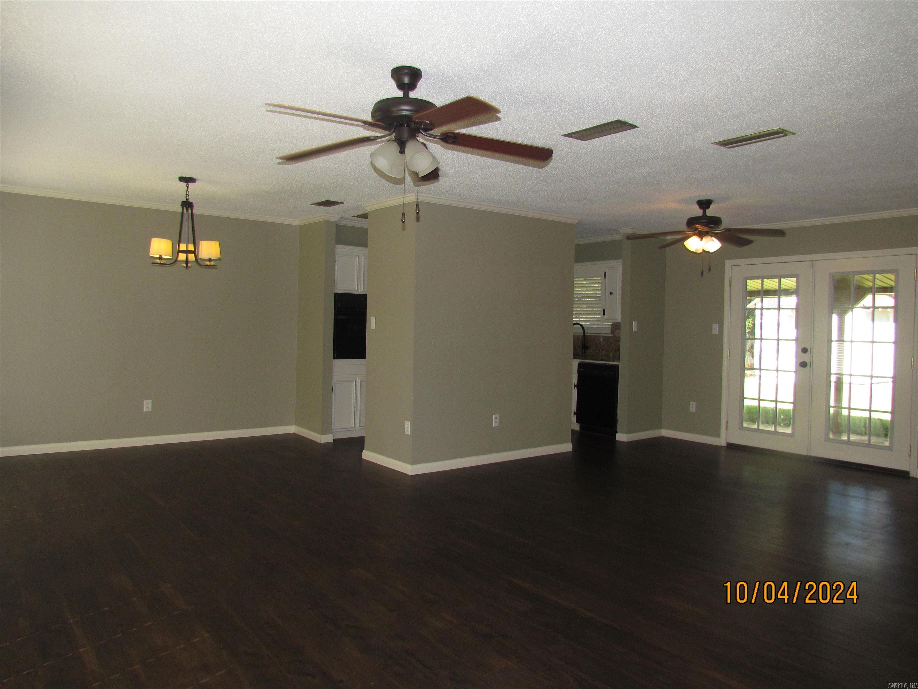 DOGWOOD PARK - Residential