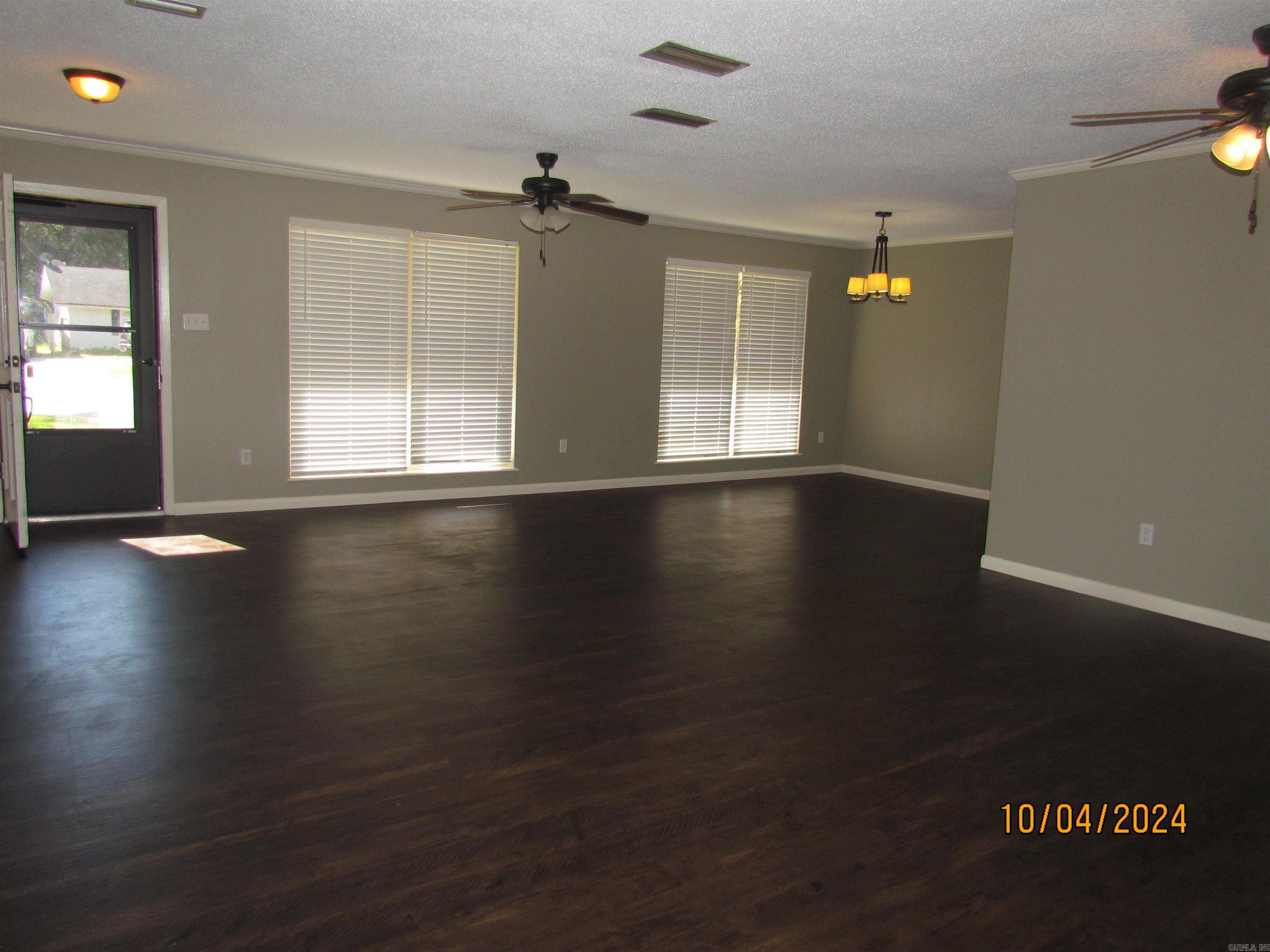 DOGWOOD PARK - Residential