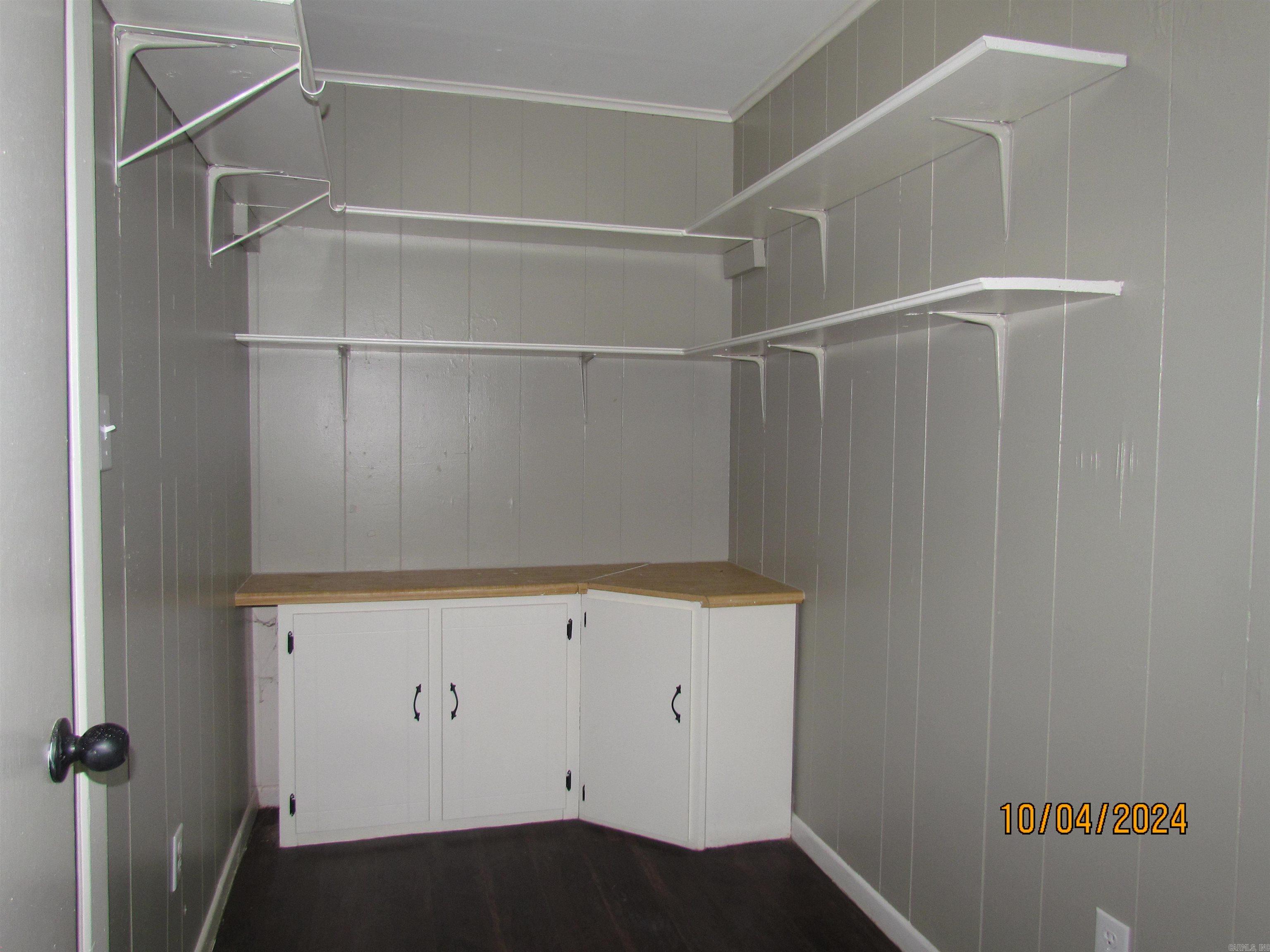 DOGWOOD PARK - Residential