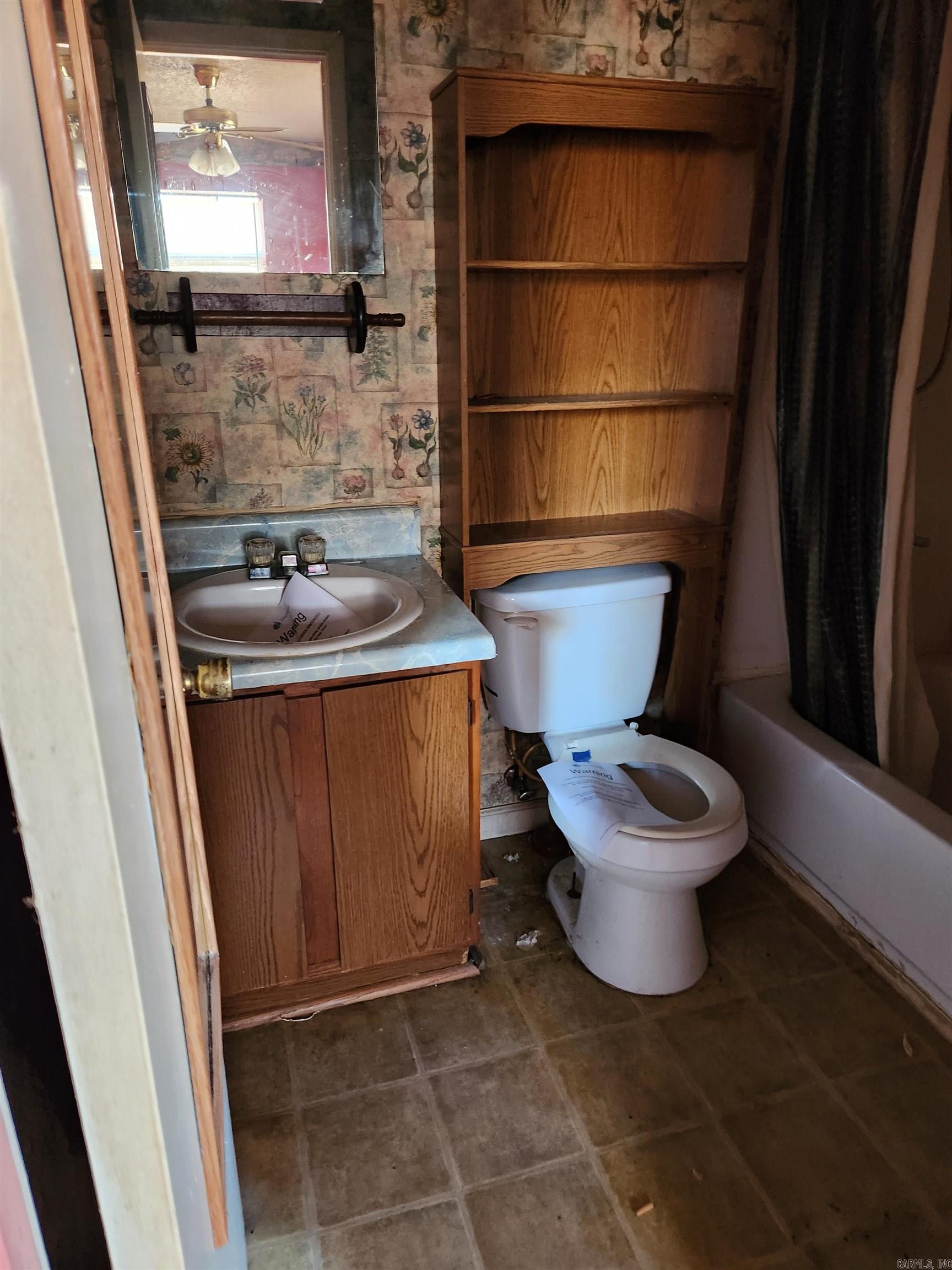 RED RIVER SHORES - Residential