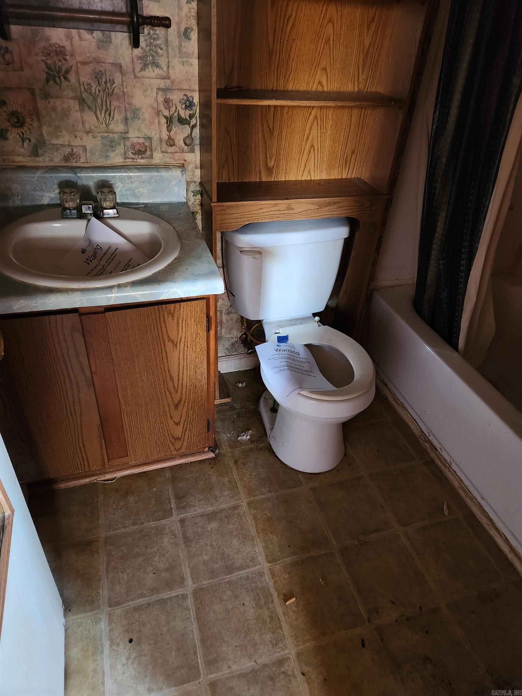 RED RIVER SHORES - Residential