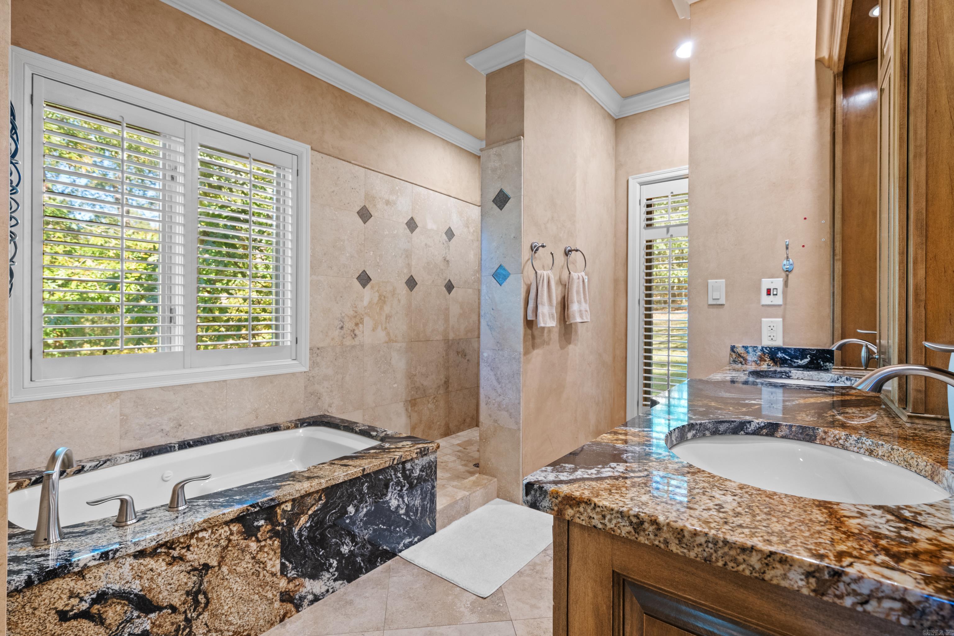 DIAMONDHEAD BLOCK F - Residential