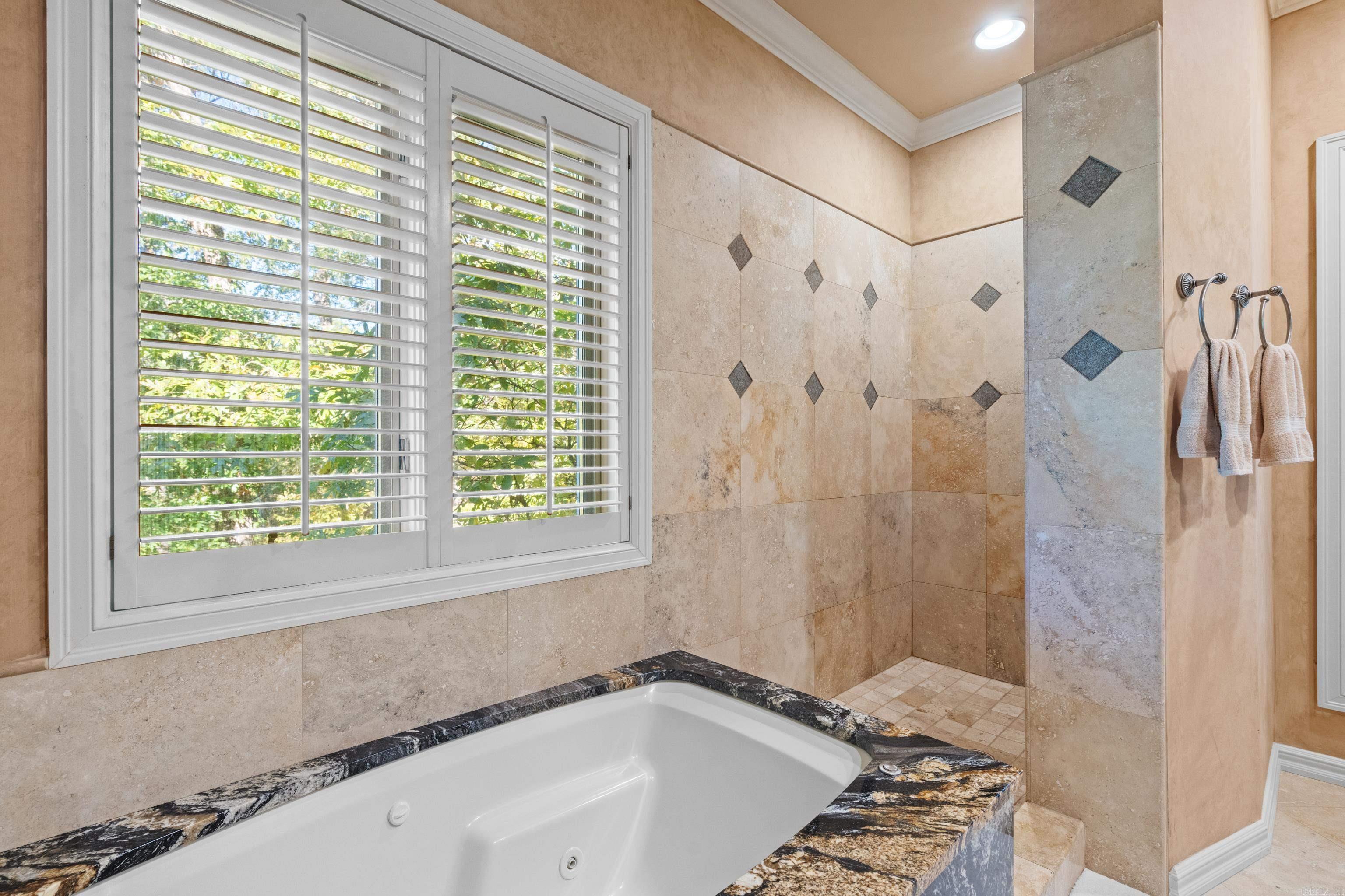 DIAMONDHEAD BLOCK F - Residential