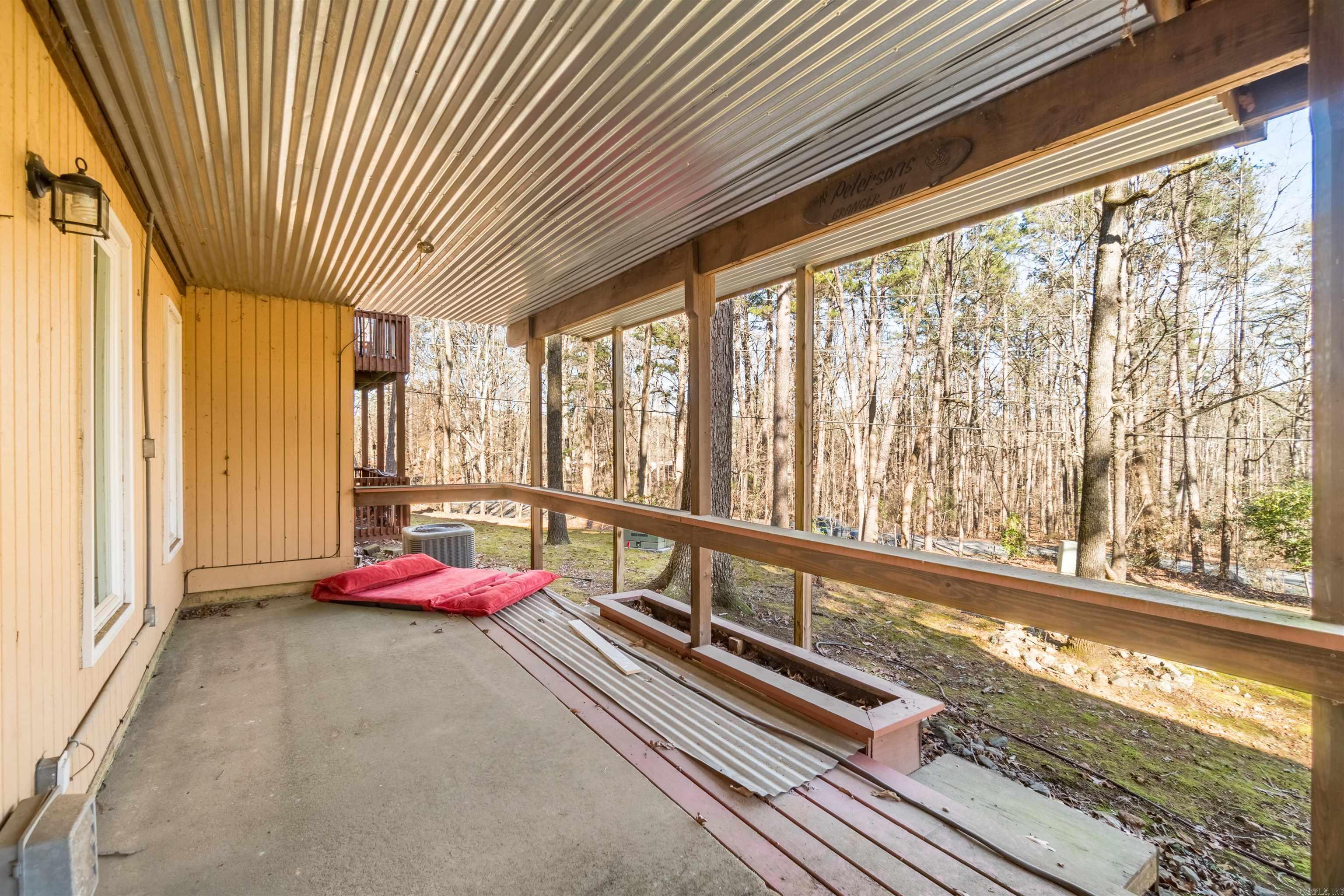 VALENCIA COURTS - Residential