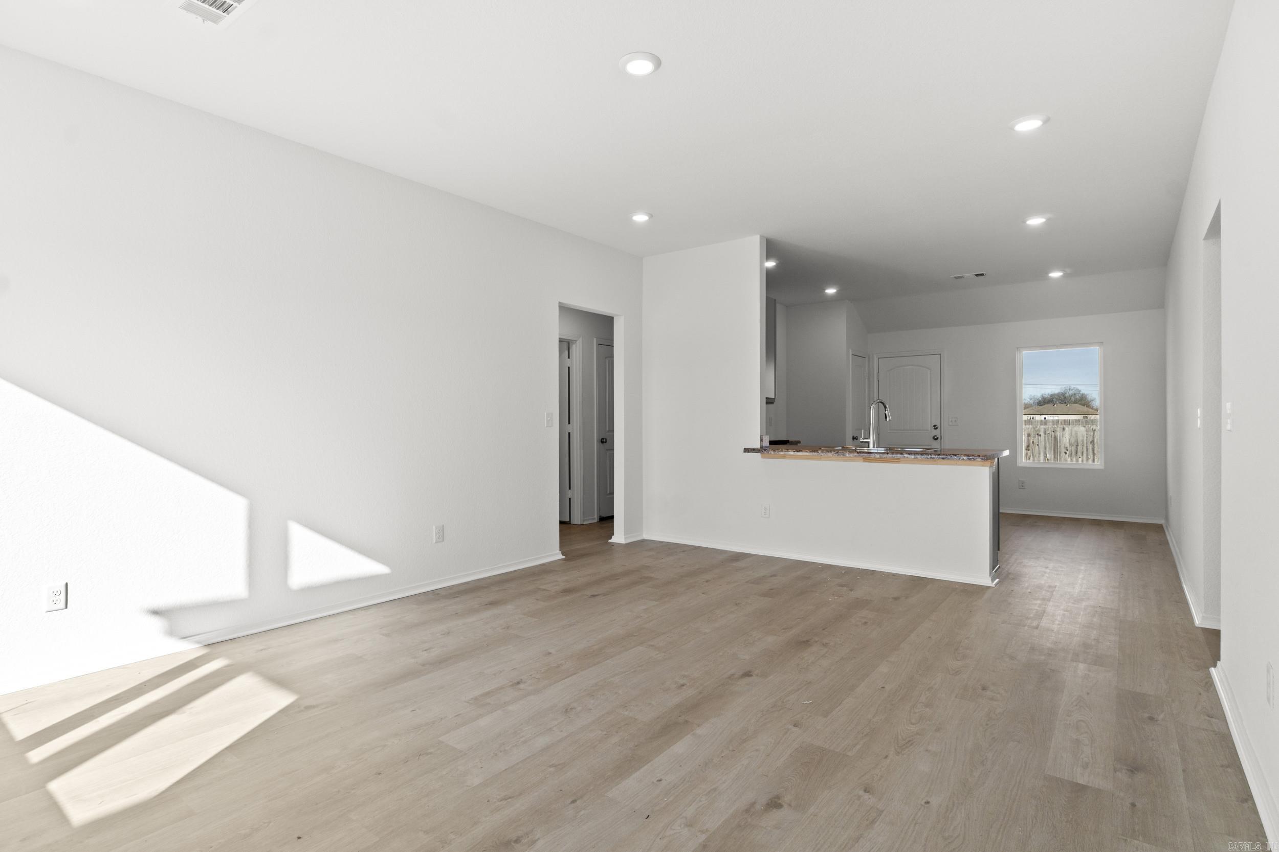 SOUTHFORK RANCH S/D PH I - Residential