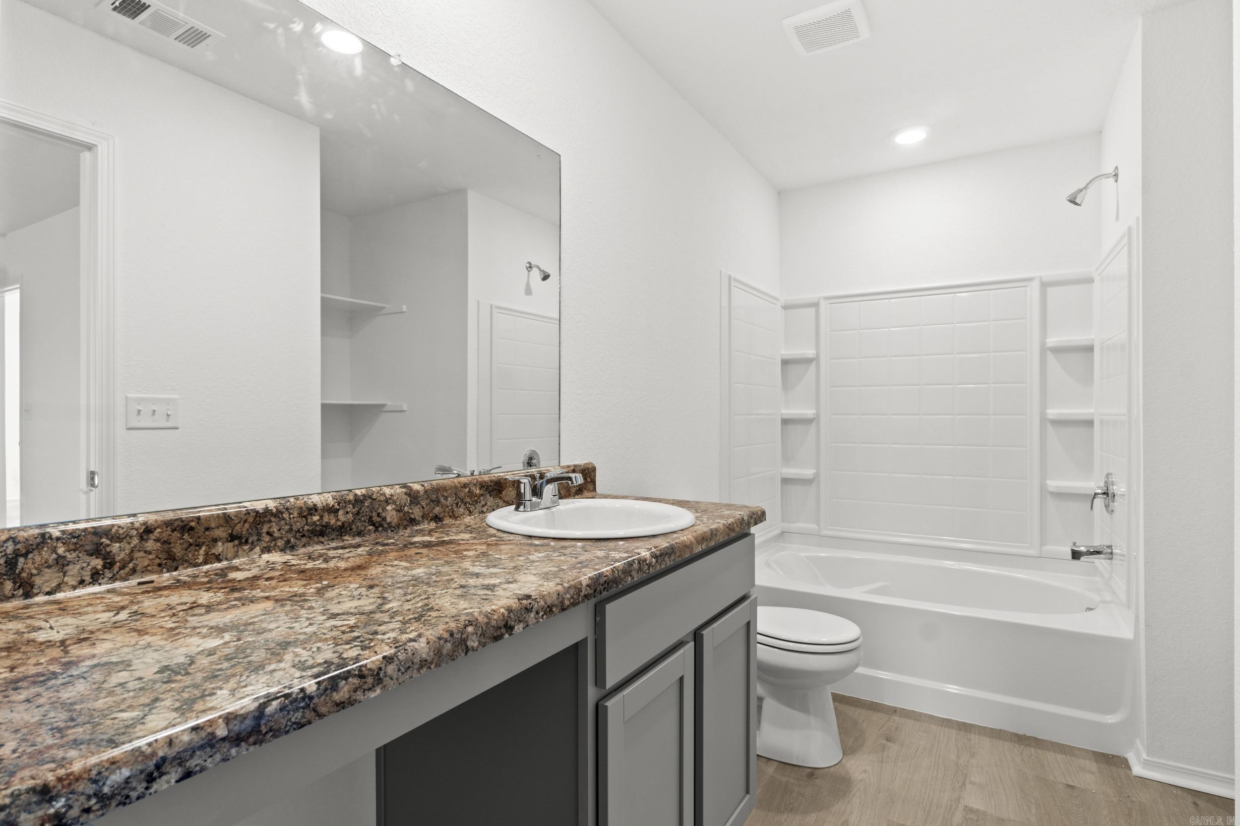 SOUTHFORK RANCH S/D PH I - Residential