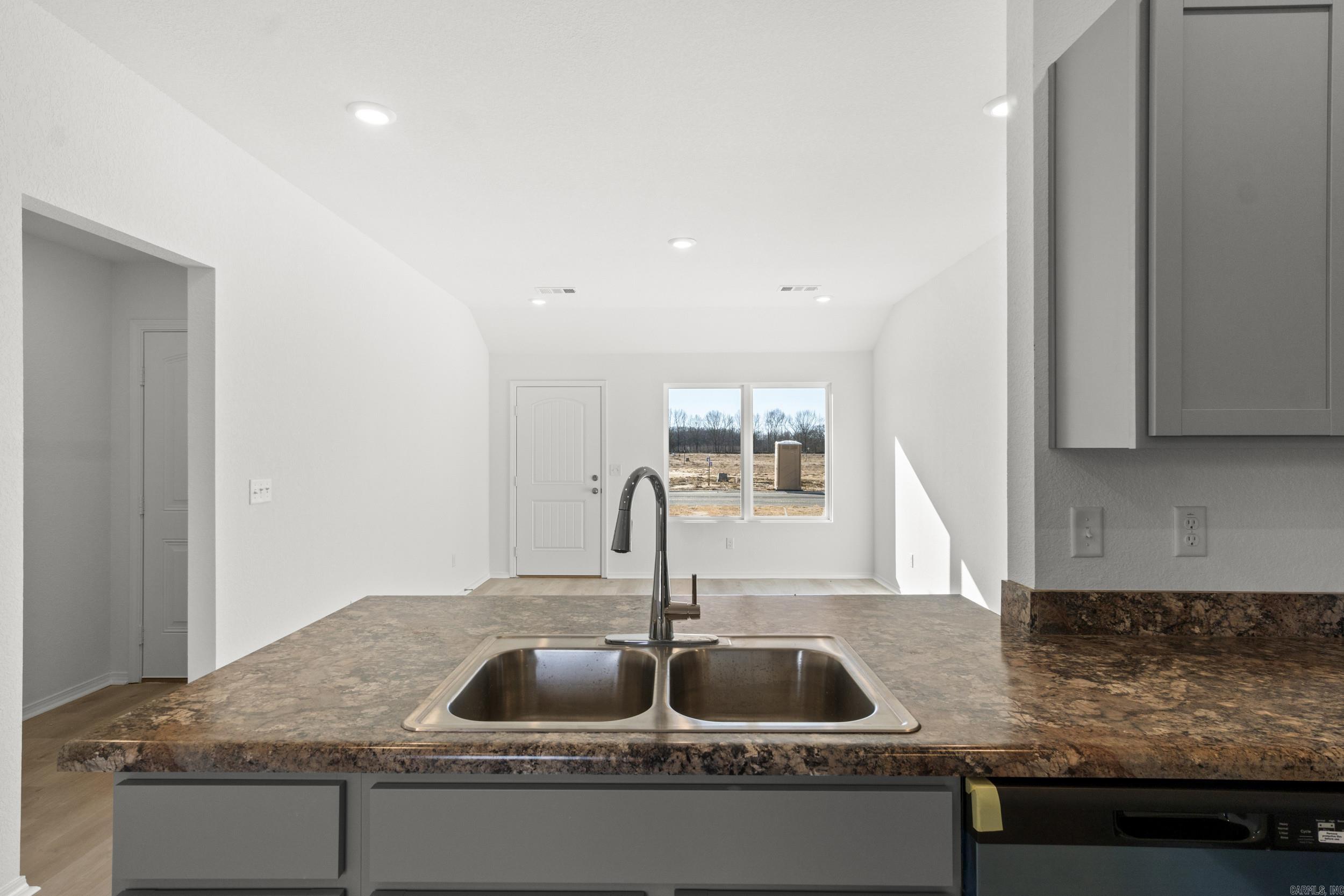 SOUTHFORK RANCH S/D PH I - Residential