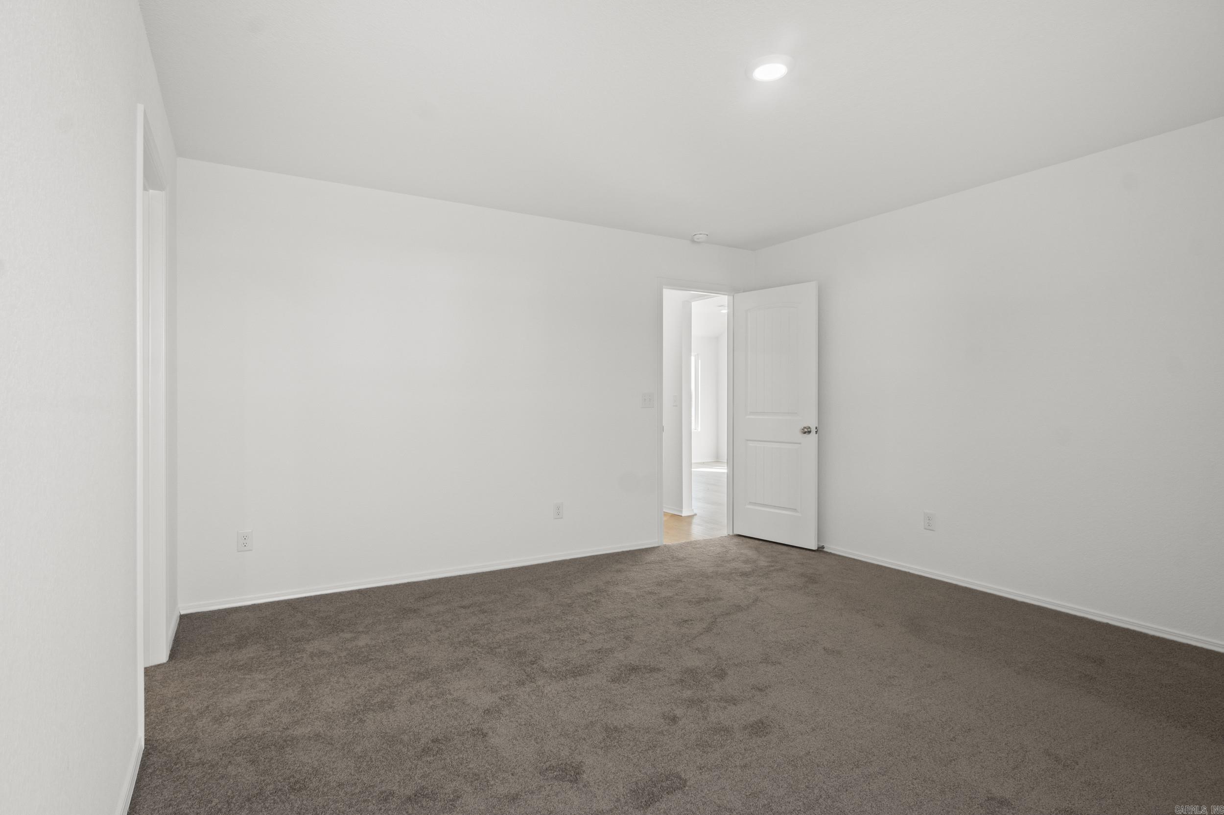 SOUTHFORK RANCH S/D PH I - Residential