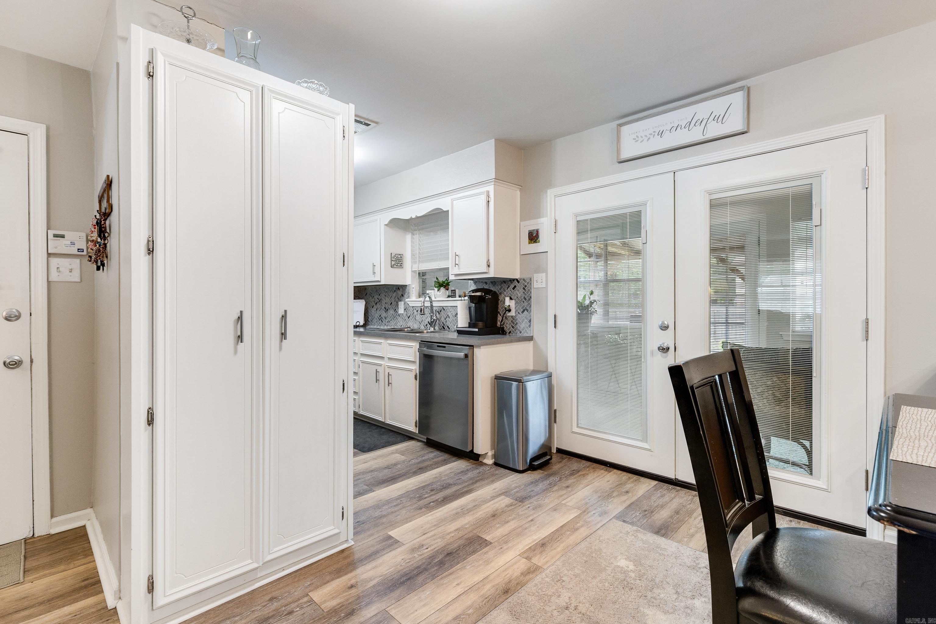 SPRINGHILL MANOR - Residential